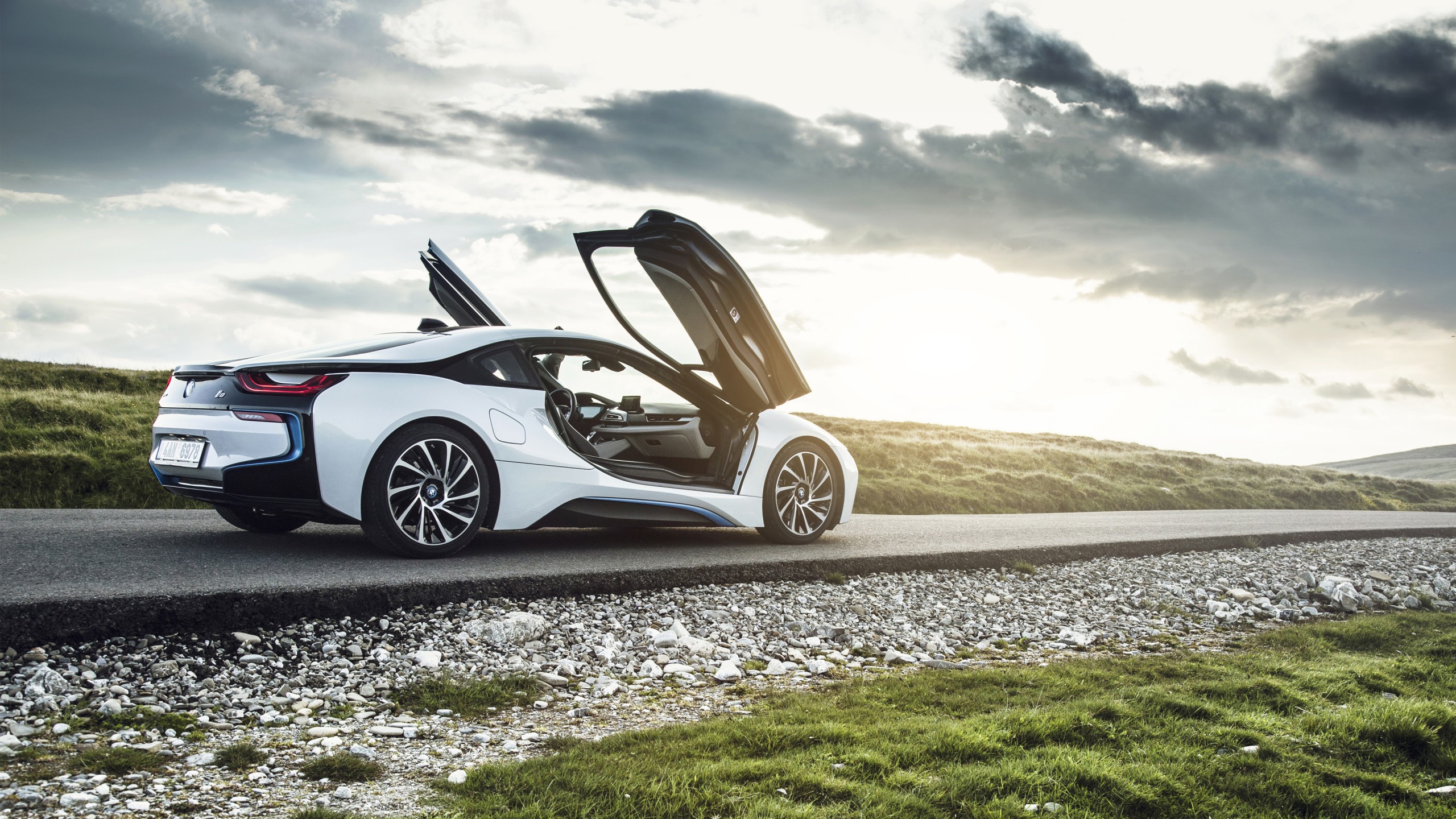 BMW i8 Side View Wallpaper  HD Car Wallpapers  ID 6004