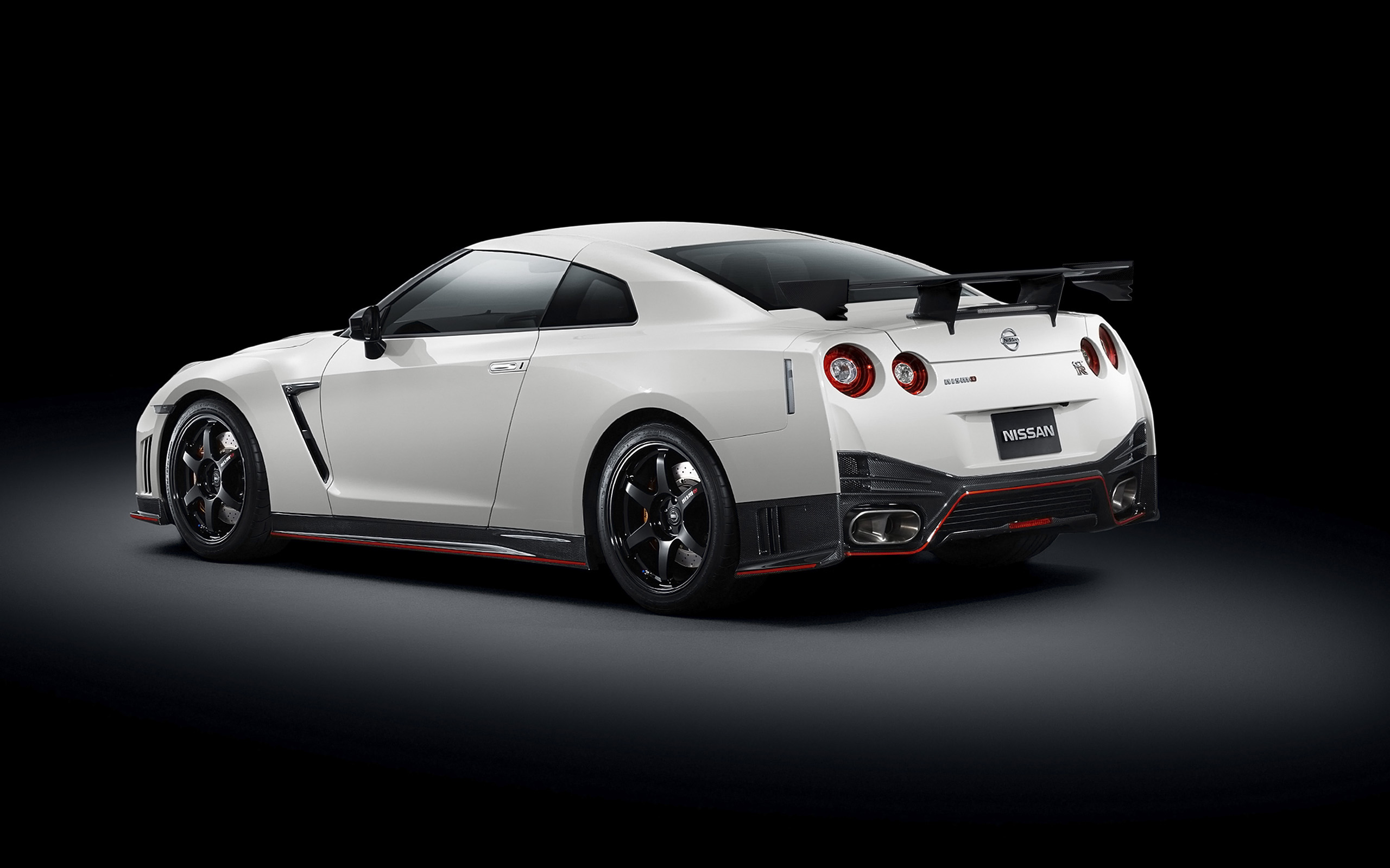 2015 Nissan GT R Nismo