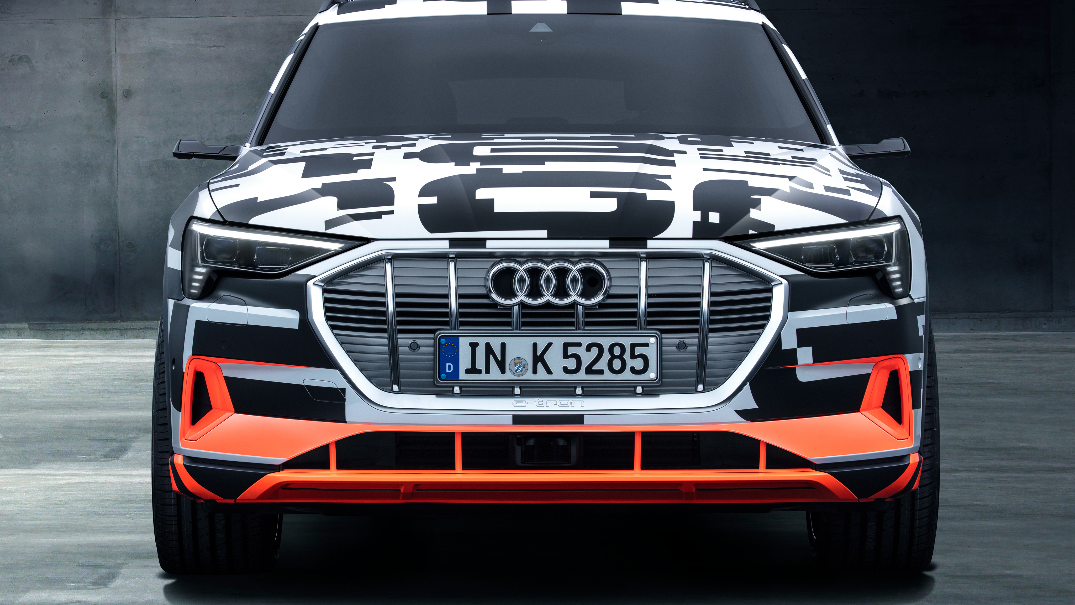 Audi A6 | Технически характеристики, Разход на гориво, Размери пространство для ног водителя