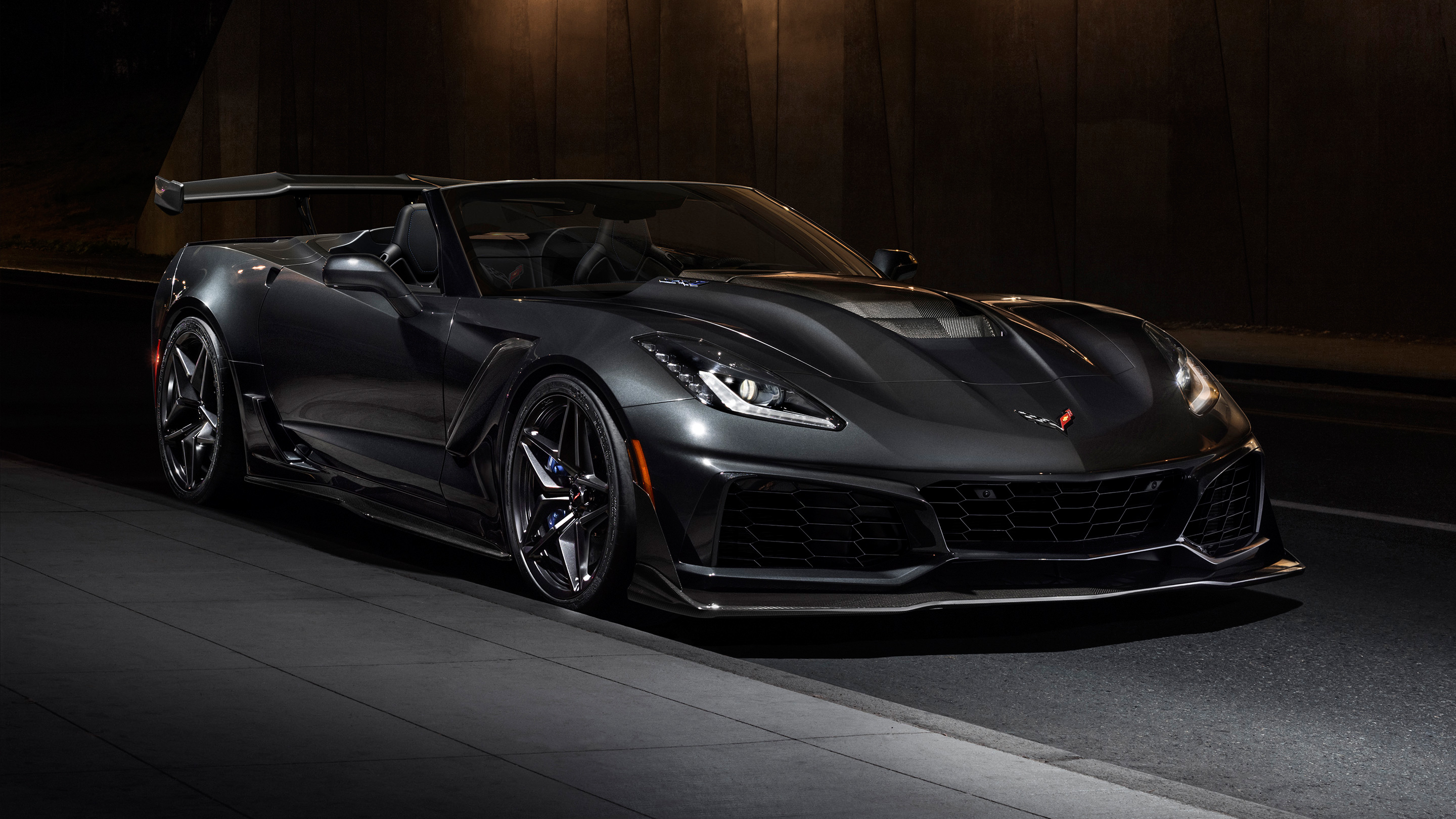 2019_chevrolet_corvette_zr1_convertible-HD.jpg