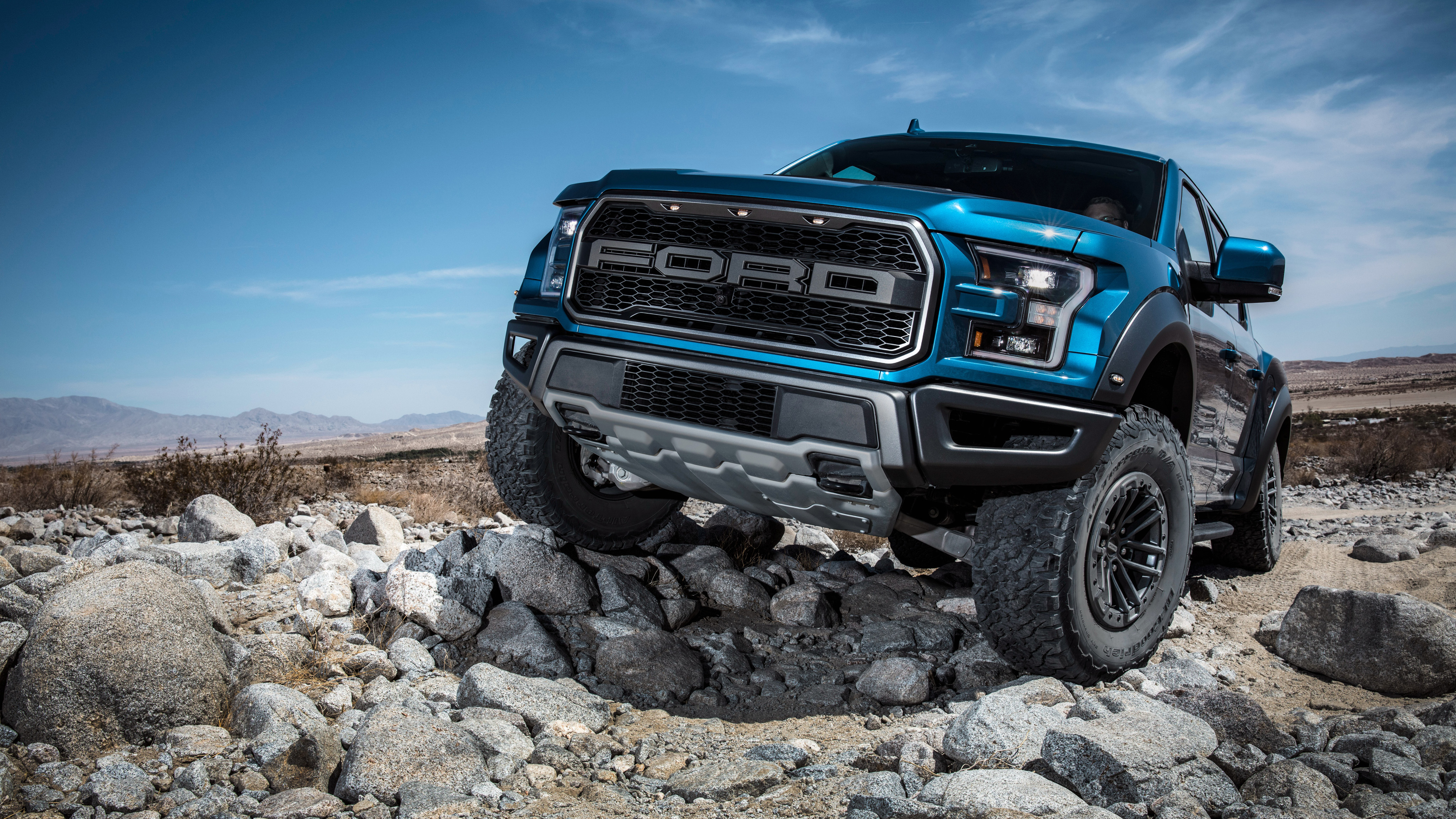 2019 Ford F-150 Raptor SuperCrew 4K Wallpaper | HD Car Wallpapers | ID