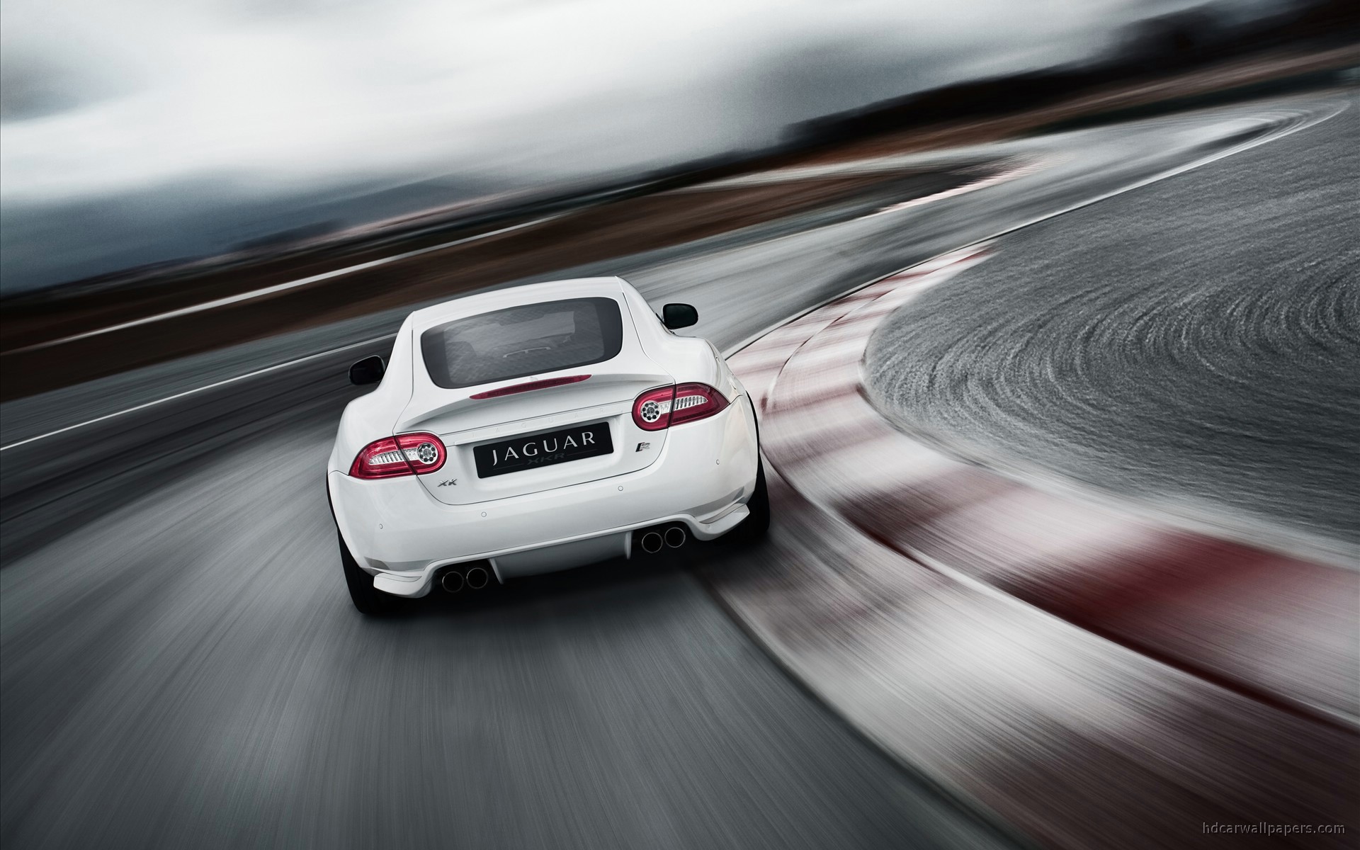 Jaguar xkr 2