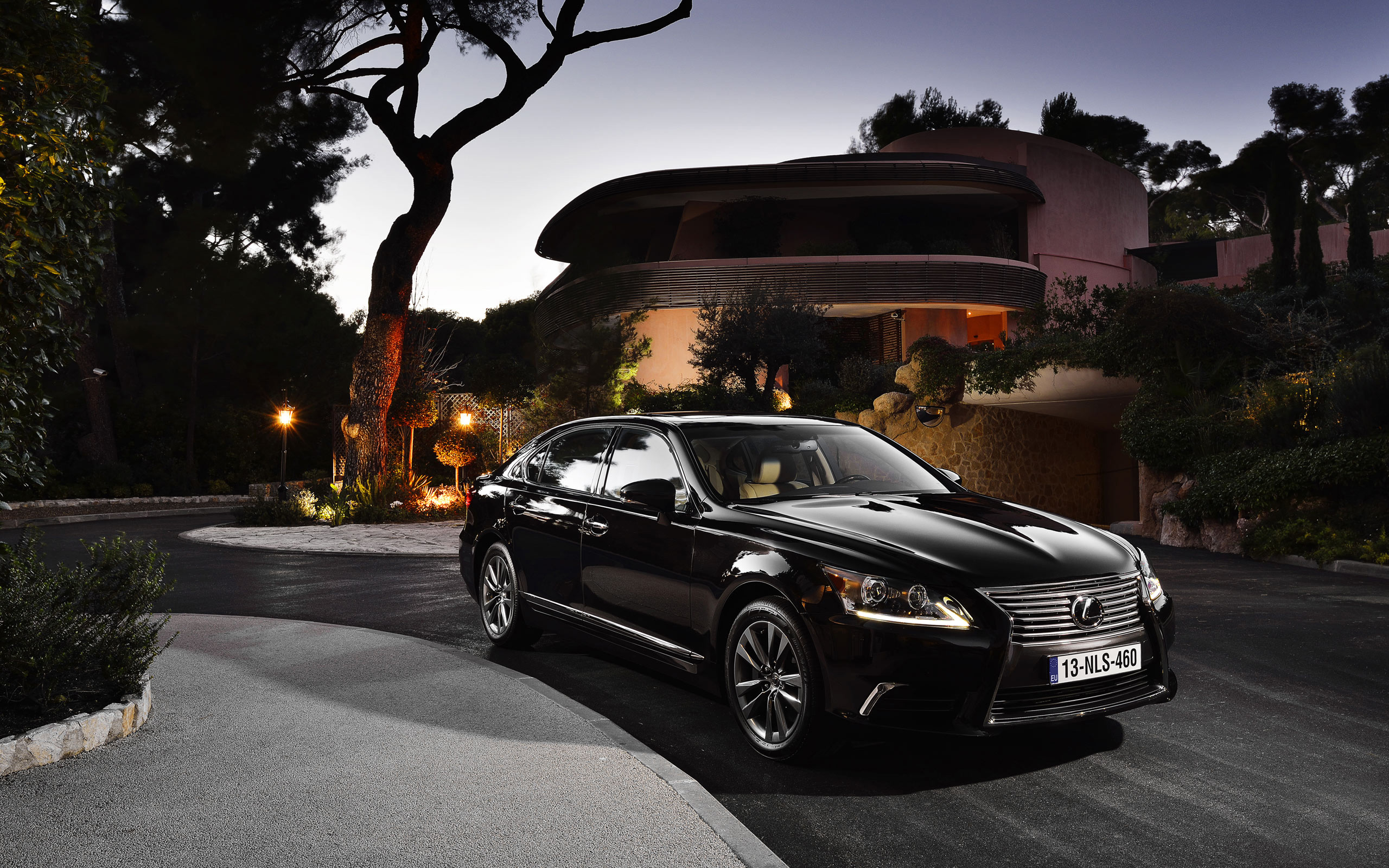 Lexus ls 2012