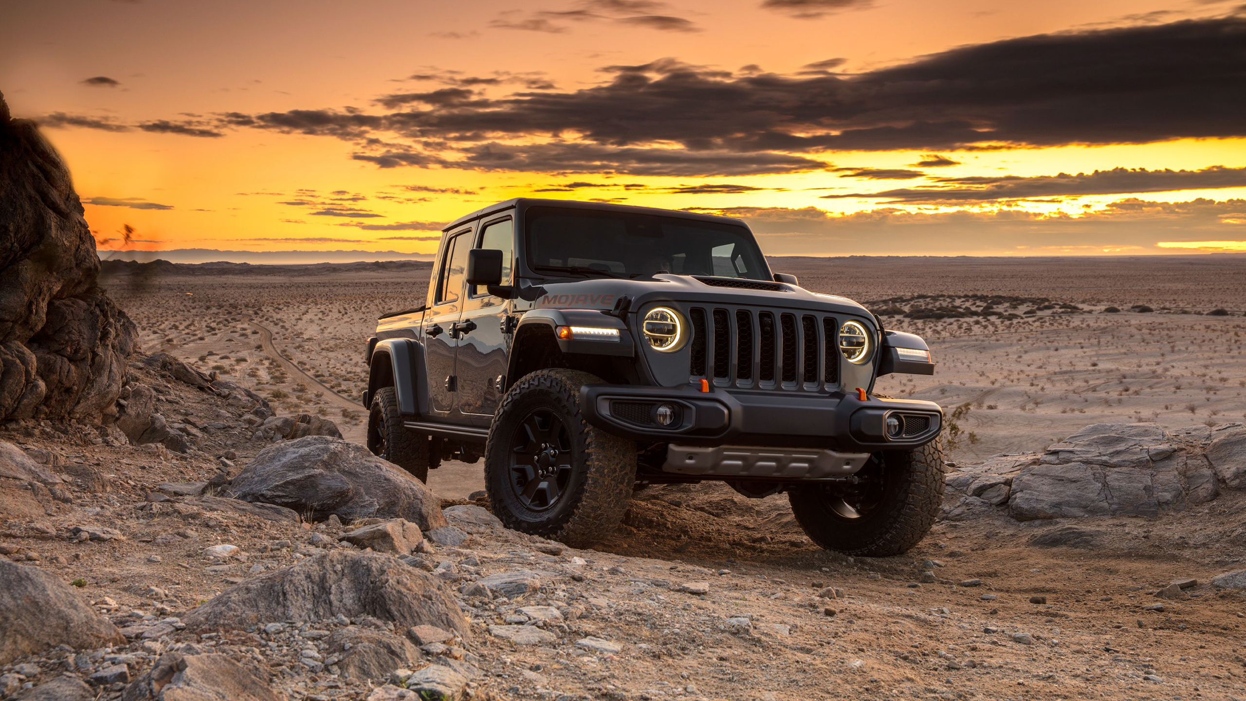 2020 Jeep Gladiator Mojave Wallpaper | HD Car Wallpapers | ID #14236