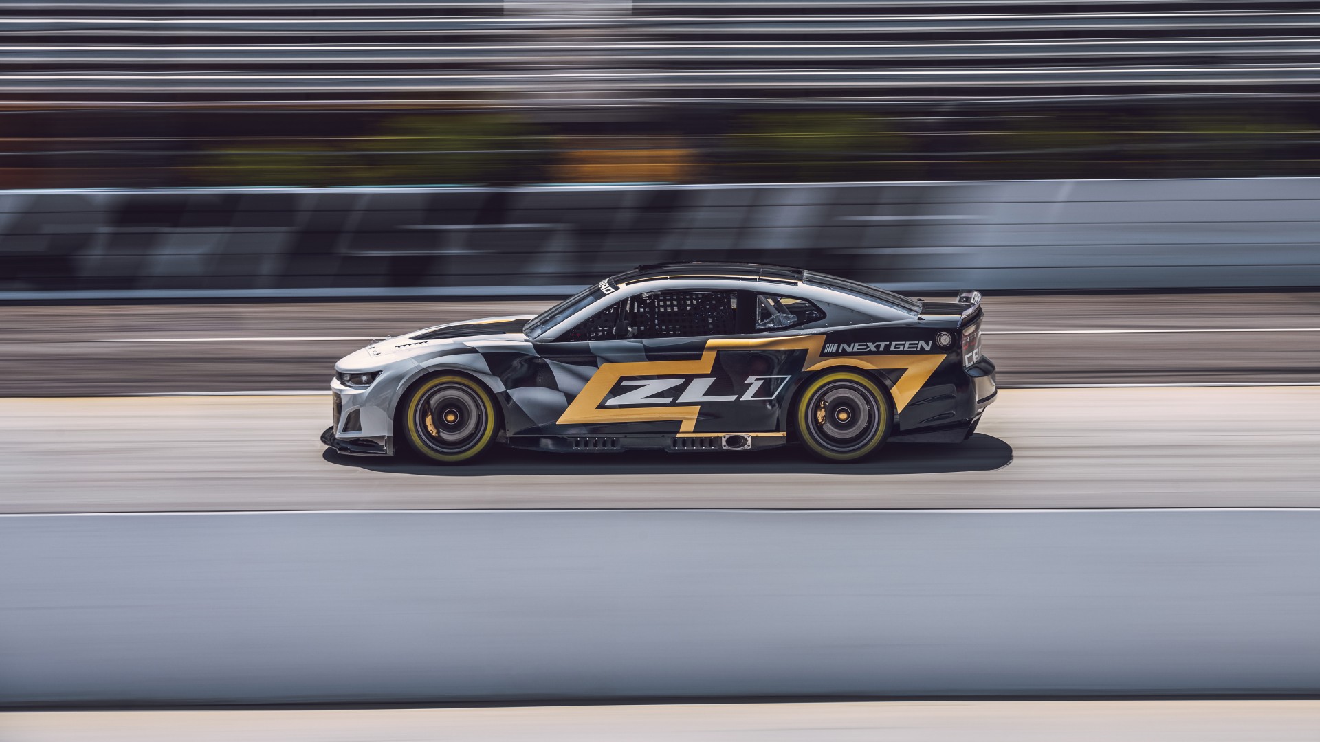 Chevrolet camaro nascar