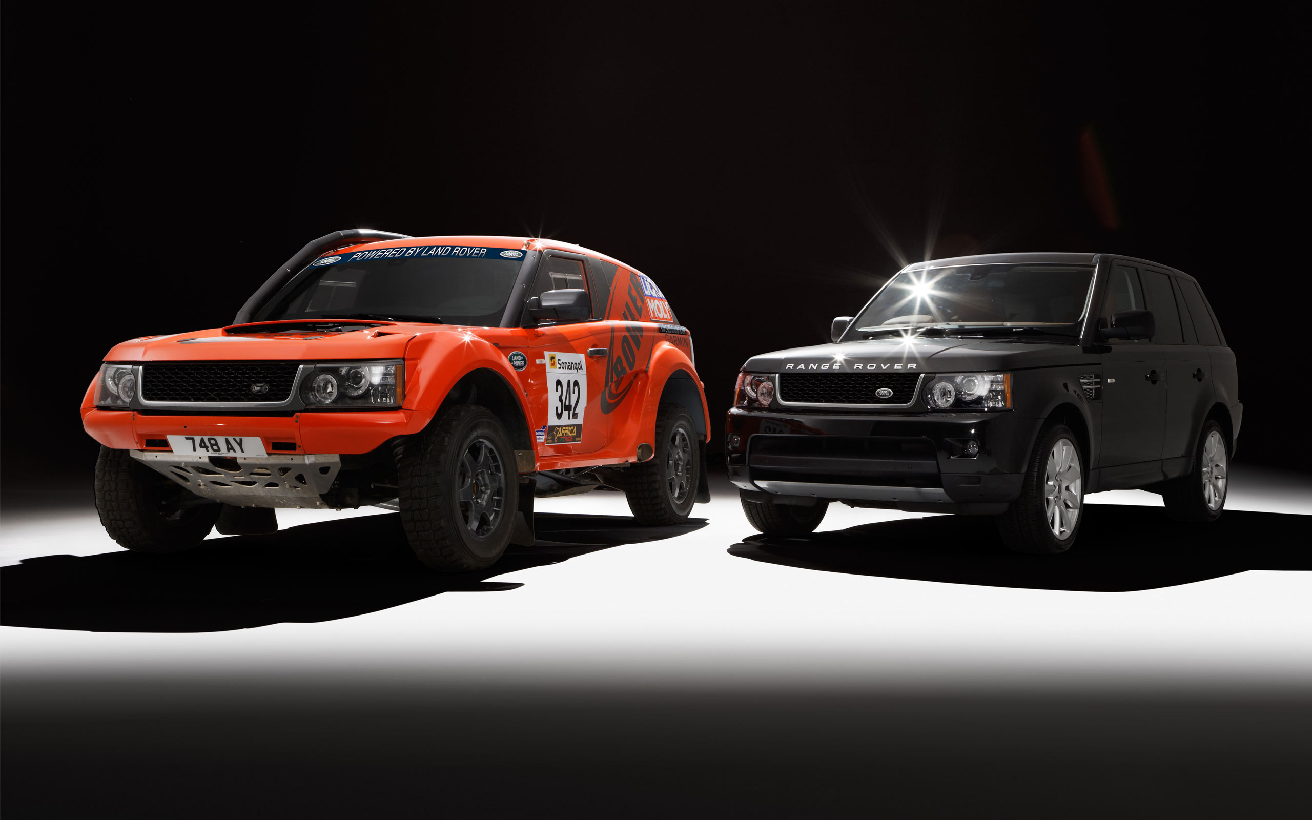 Land rover bowler