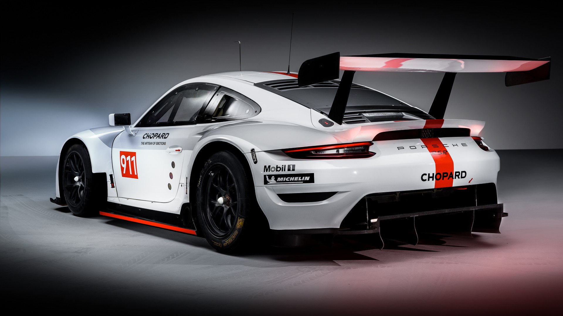 Порше 911 2019