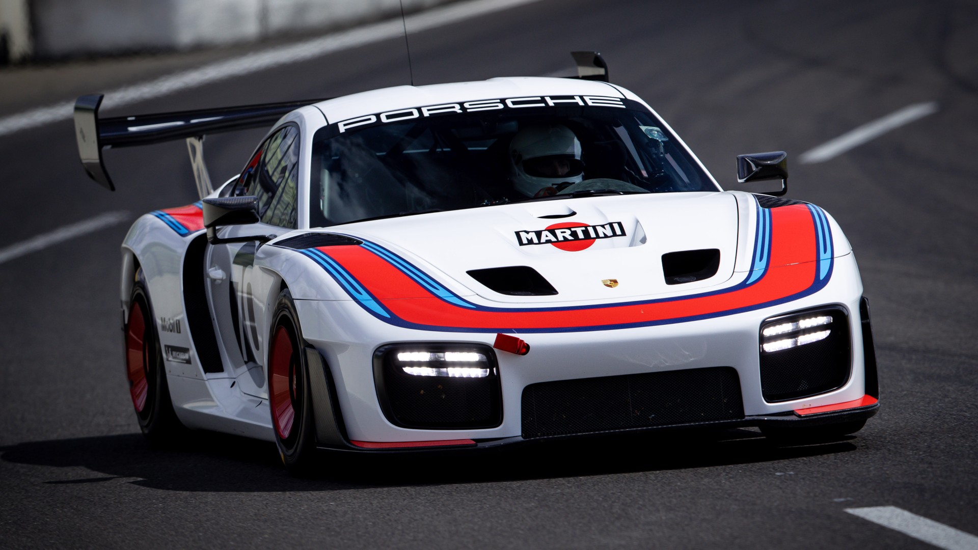 Porsche 935 2019