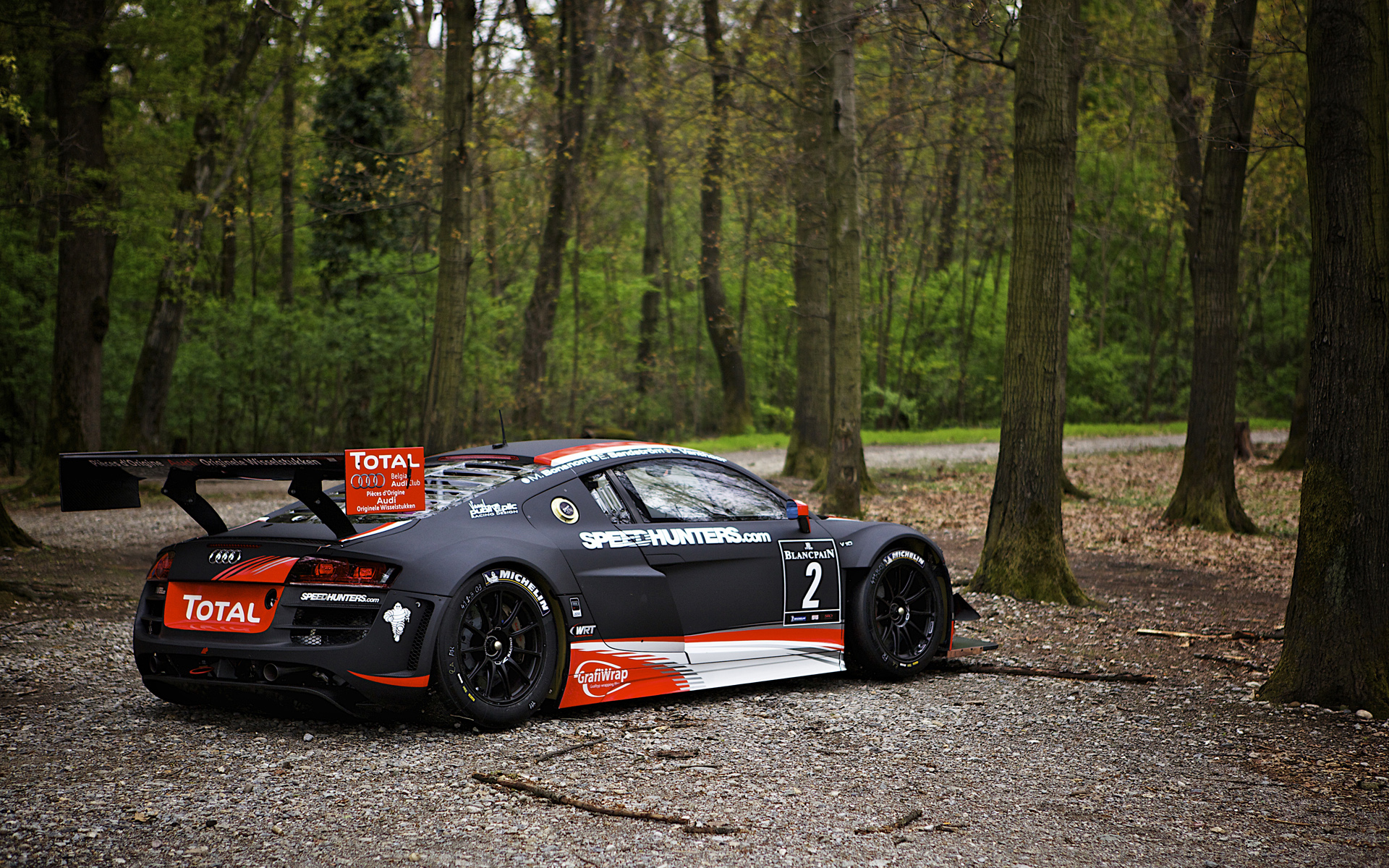 Audi r8 lms ultra
