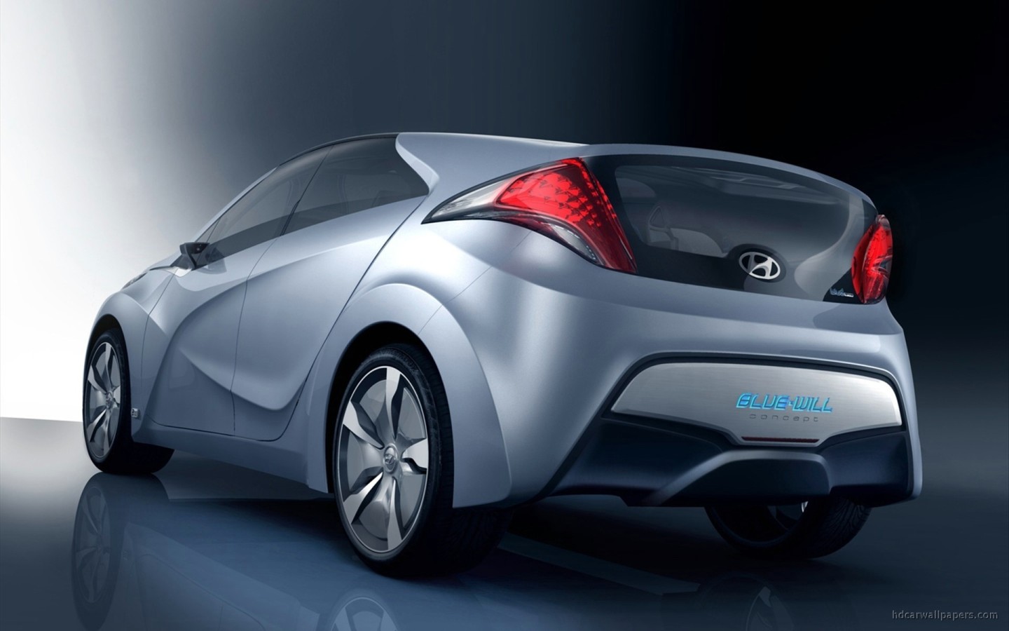 2009 Hyundai Blue Will Concept Rear