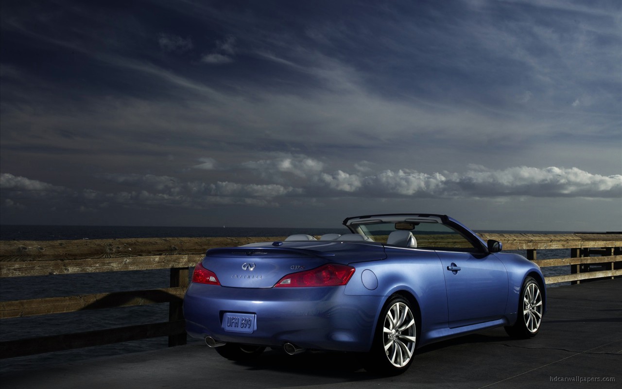 2009 Infiniti G Convertible 3