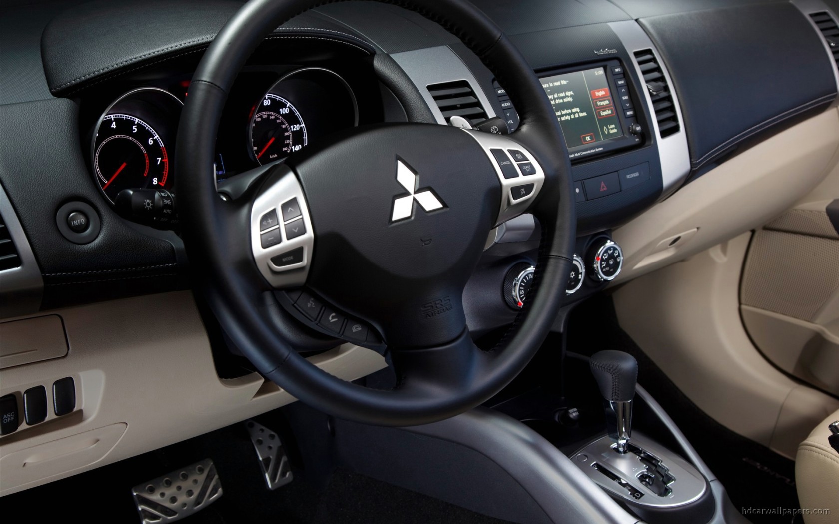 2010 Mitsubishi Outlander GT Interior