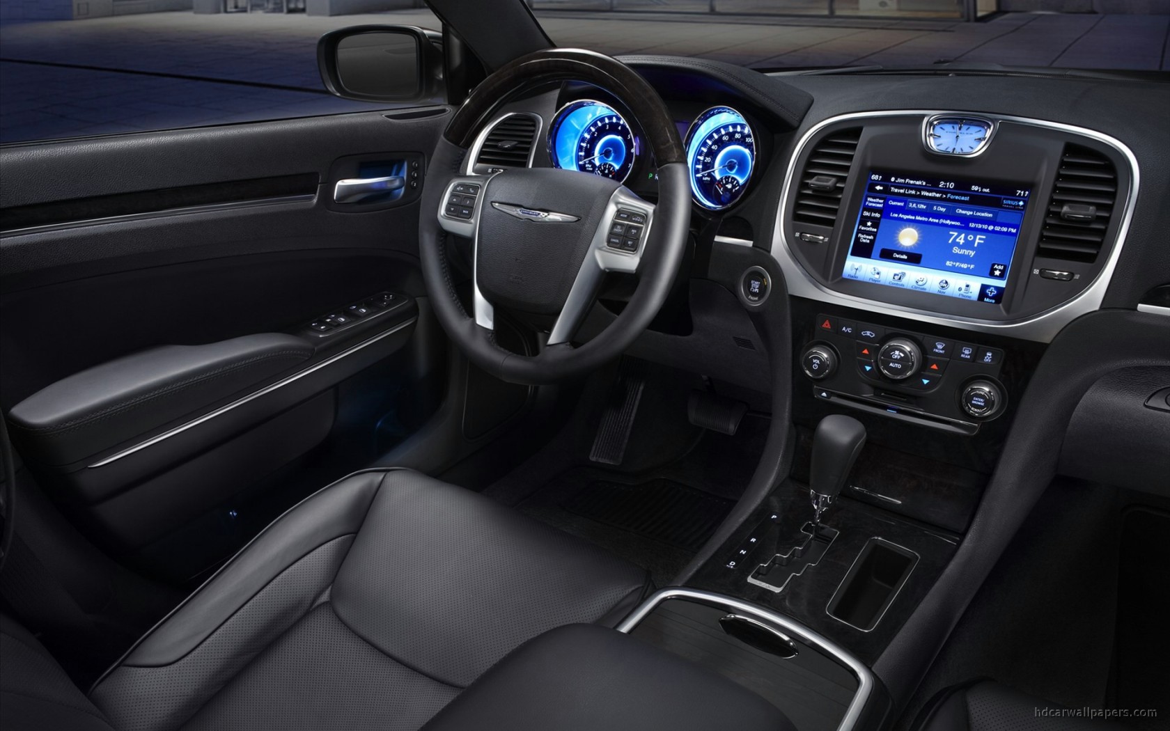 2011 Chrysler 300 Interior
