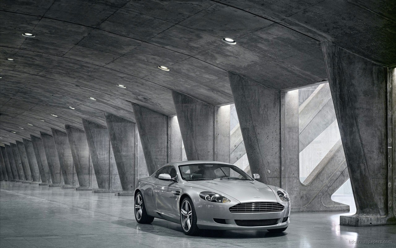 Aston Martin DB9 New
