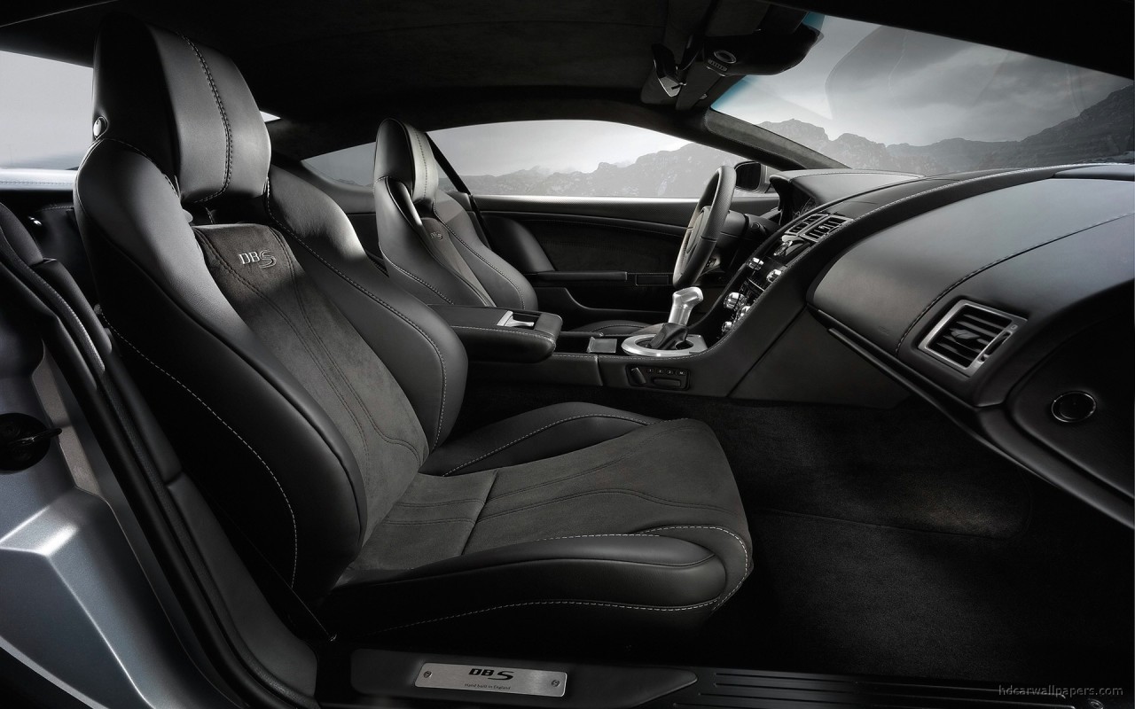 Aston Martin DBS Interior