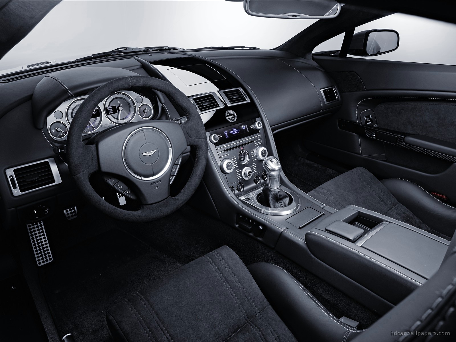 Aston Martin V12 Vantage Interior