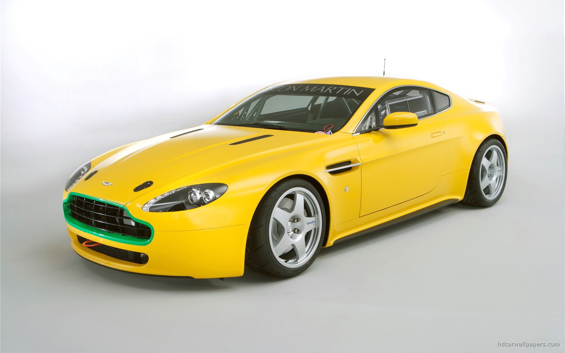 Aston Martin V8 Vantage N24
