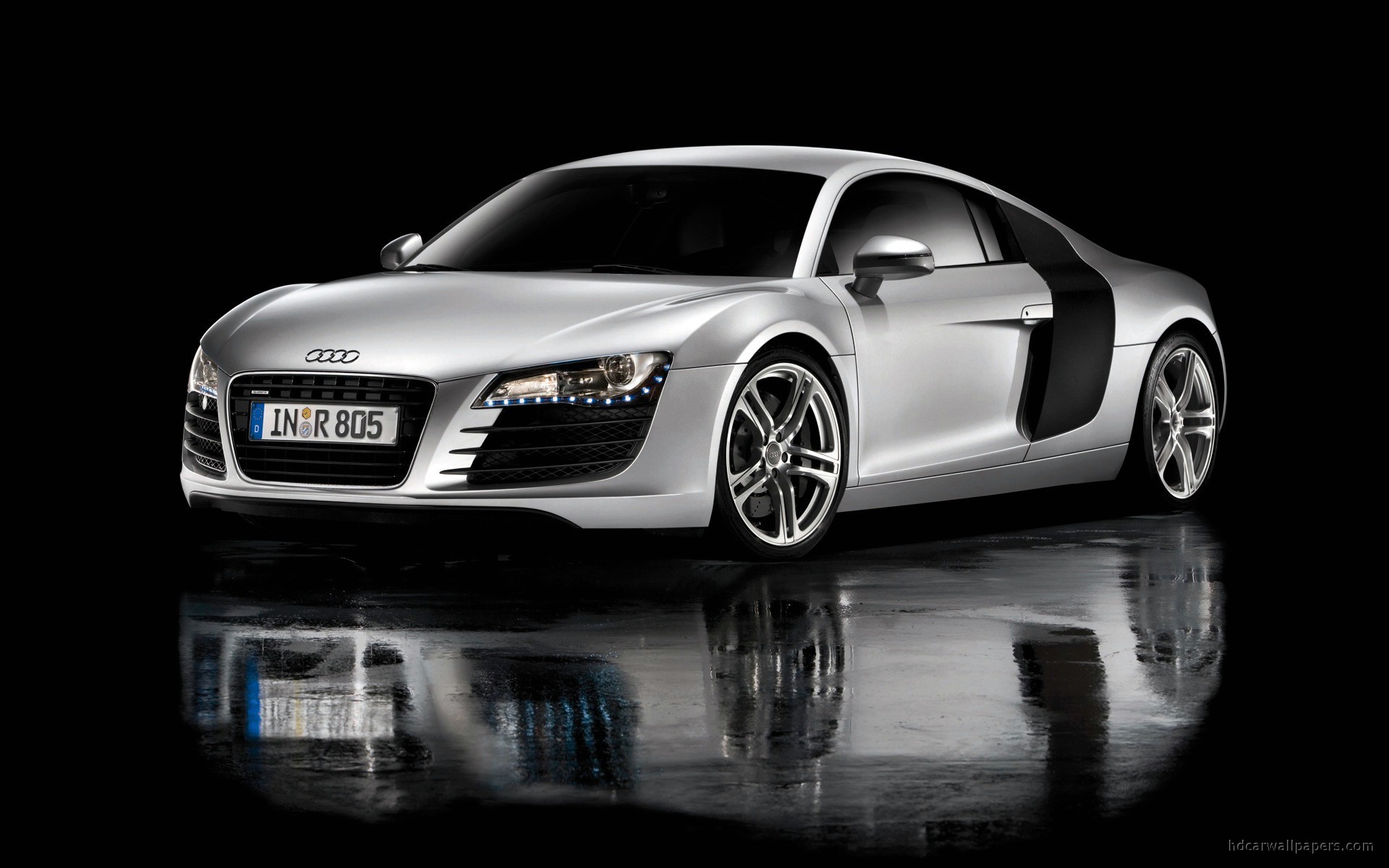 Audi R8 13