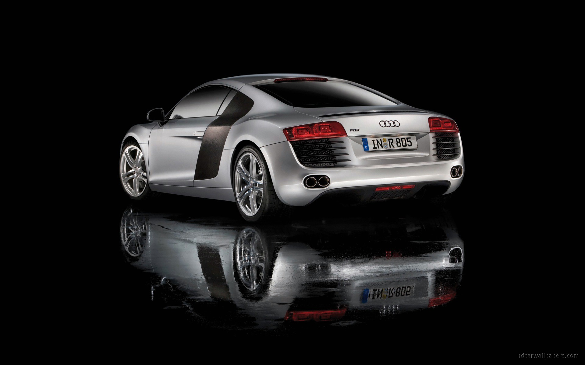Audi R8 16