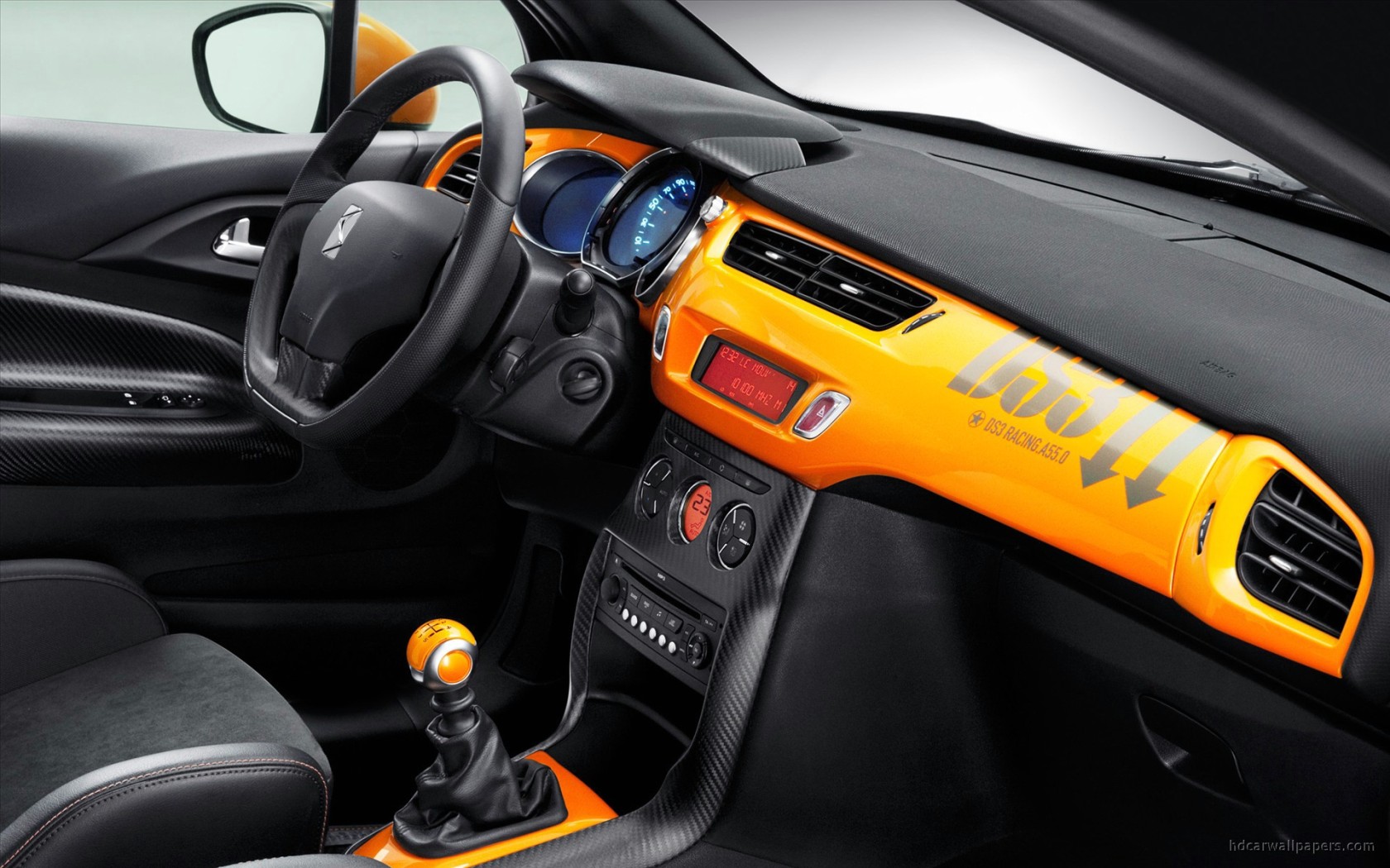 Citroen DS3 Racing Interior