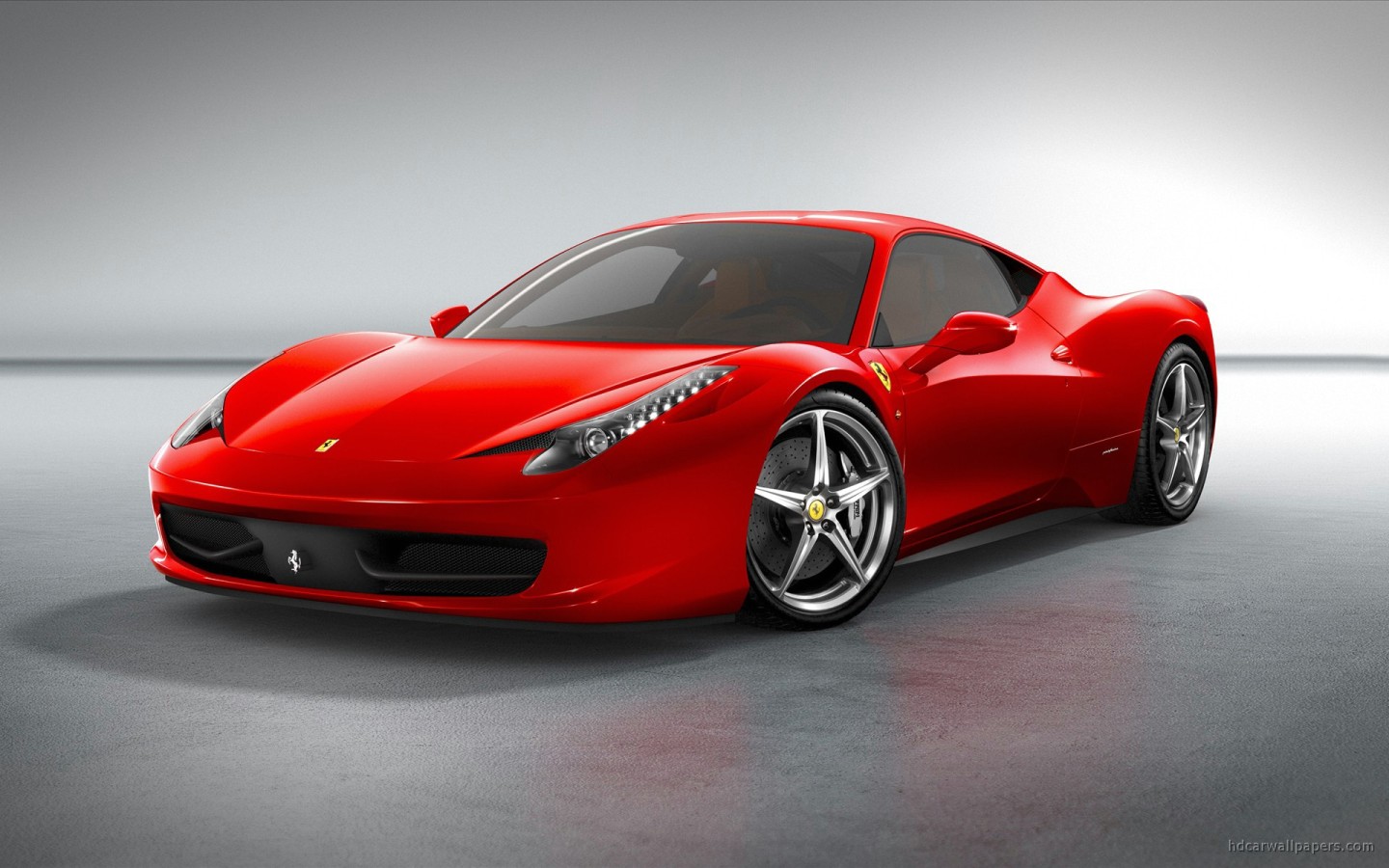 Ferrari 458 Italia 4
