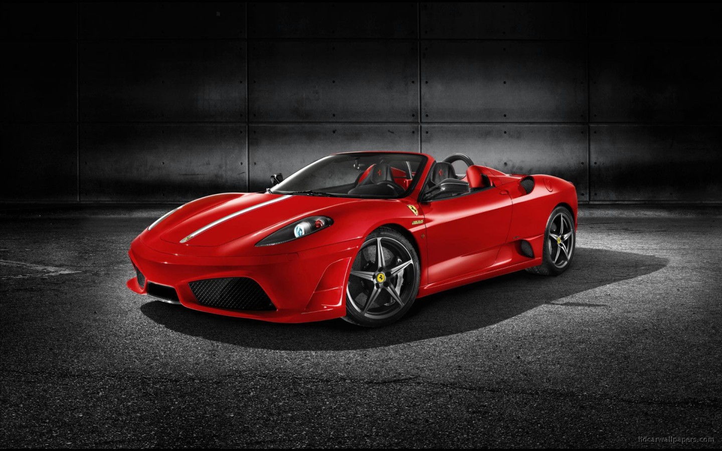 Ferrari Scuderia Spider 16M 12