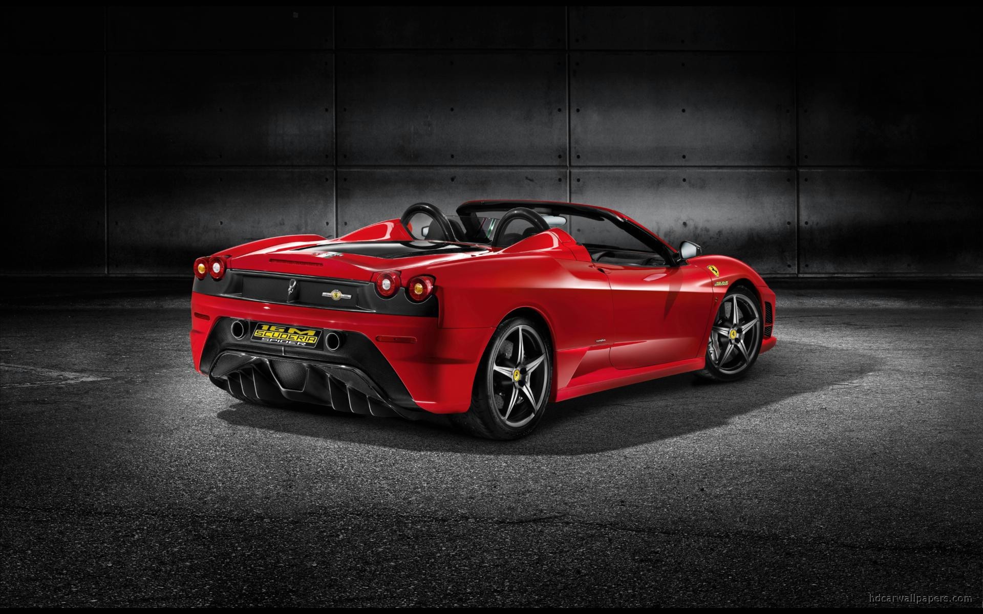 Ferrari Scuderia Spider 16M 4