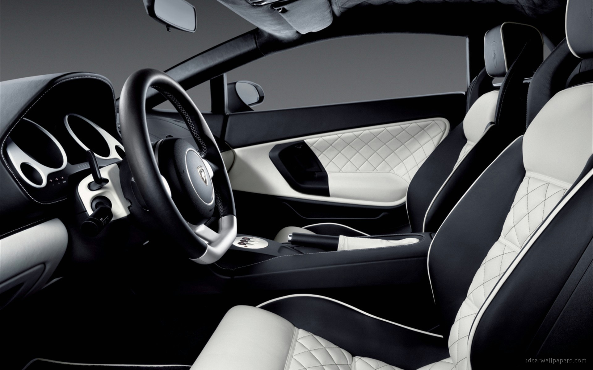 Lamborghini Gallardo Nera Interior