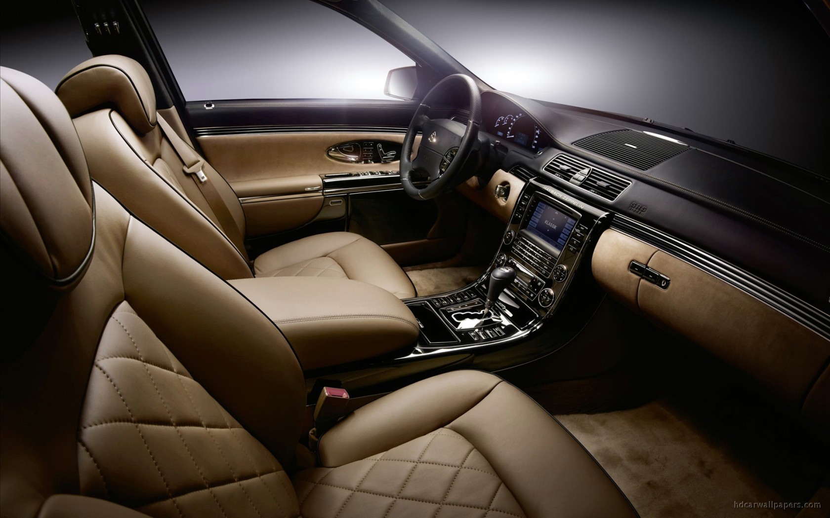Maybach Zeppelin Interior