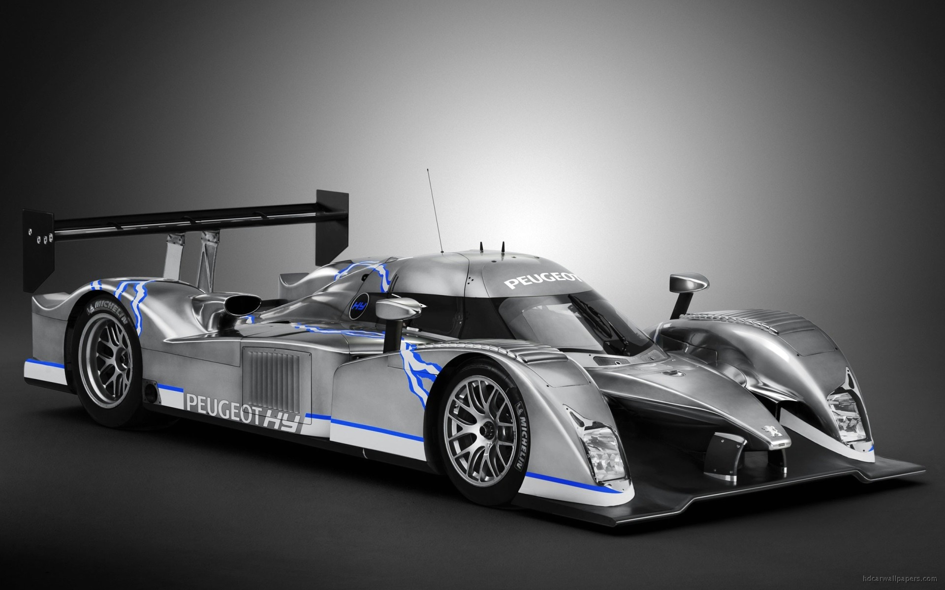 The Peugeot 908 HYbrid Race