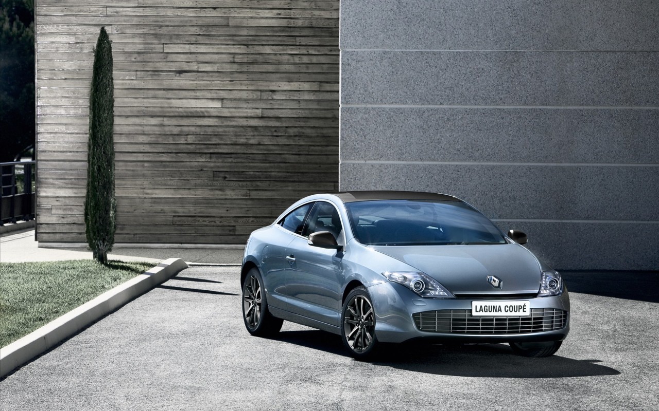 Renault Laguna Coupe 2012