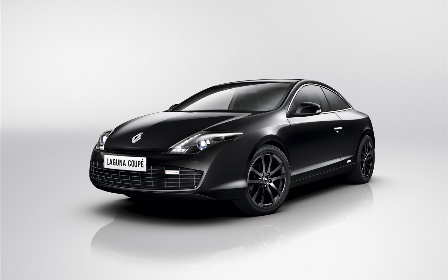 Renault Laguna Coupe 2012 2