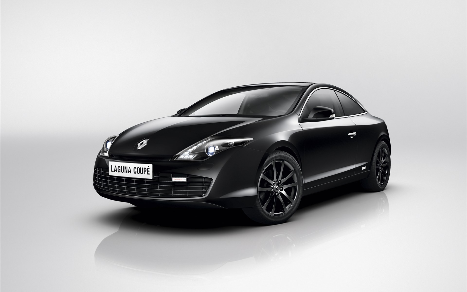 Renault Laguna Coupe 2012 2