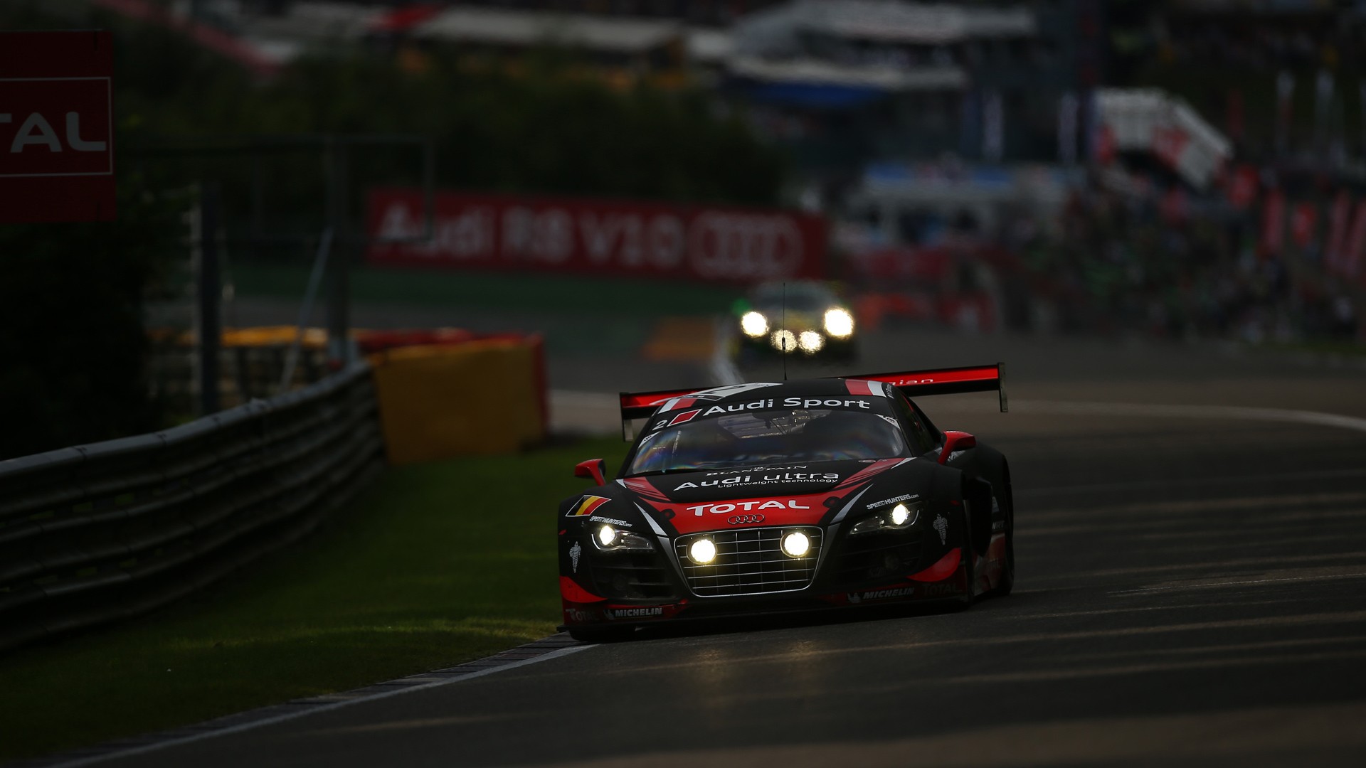 Audi Sport Night Race