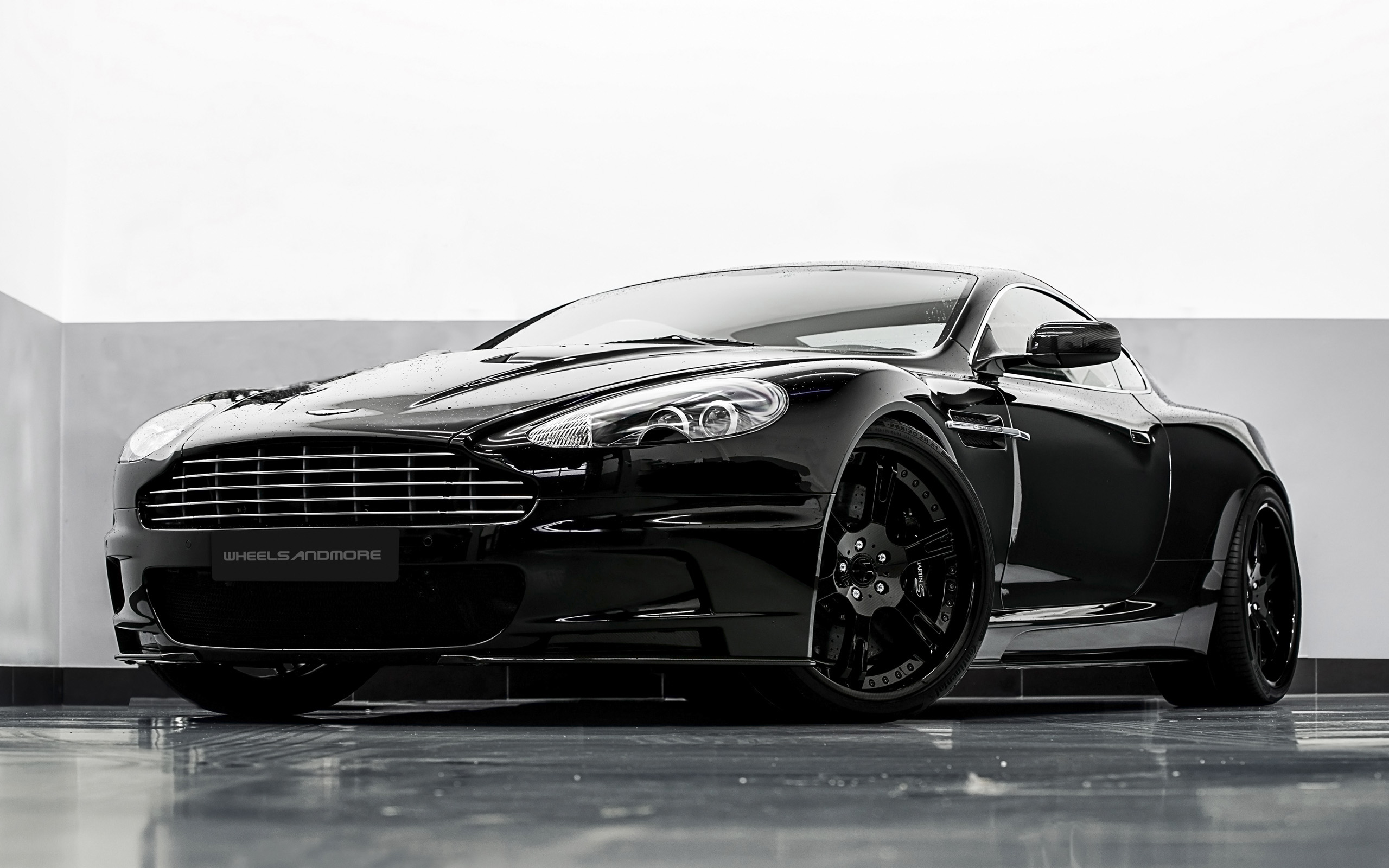 2012 Aston Martin DBS Carbon Edition