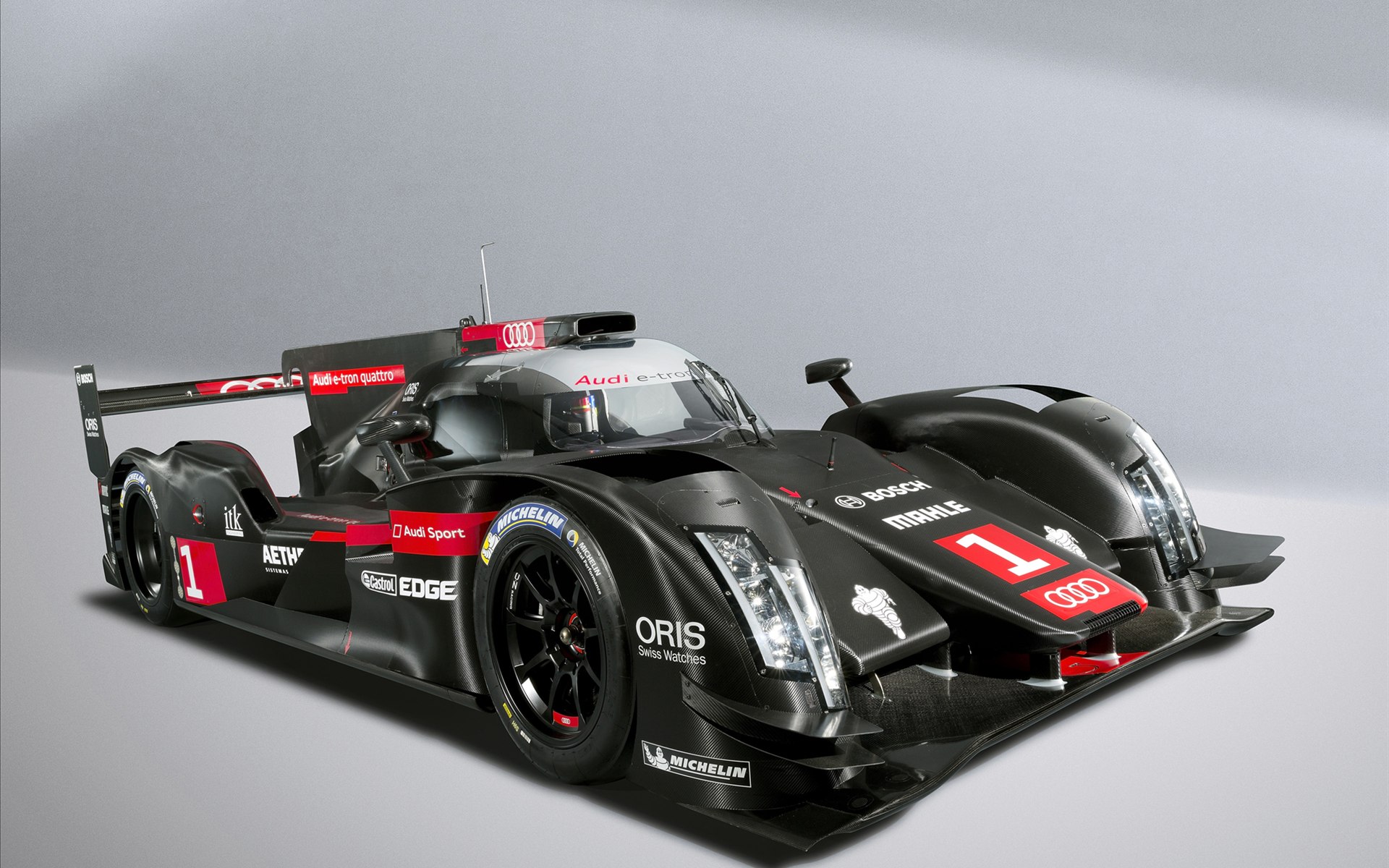 2014 Audi R18 E Tron Quattro