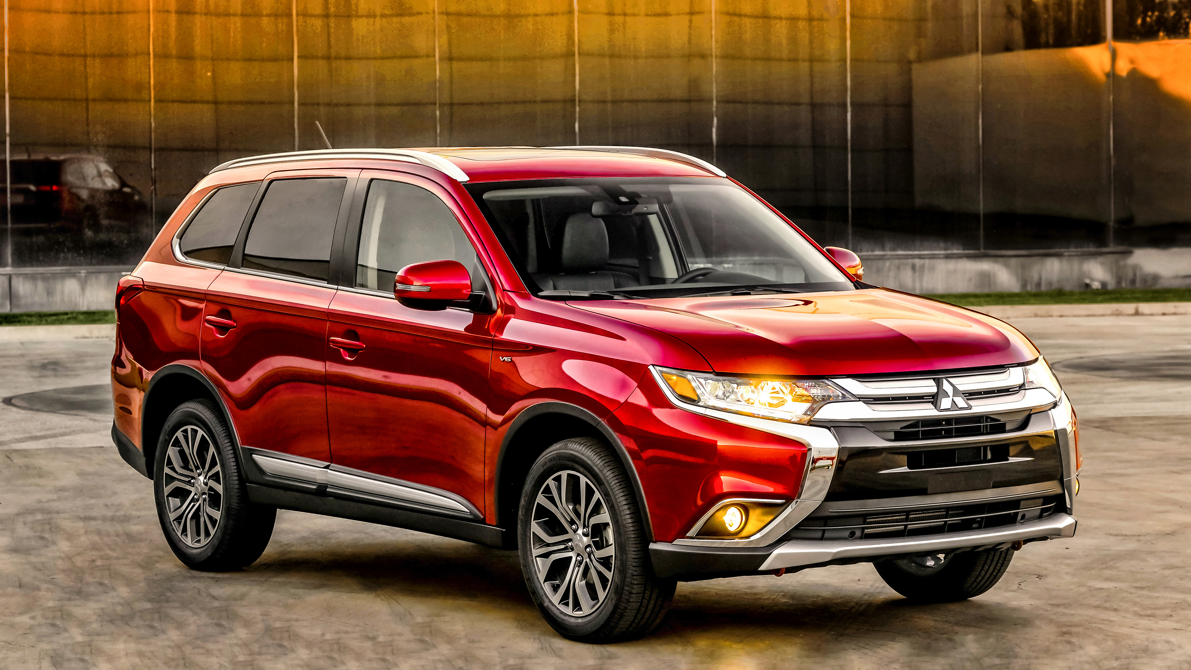 2015 Mitsubishi Outlander Wallpaper HD Car Wallpapers