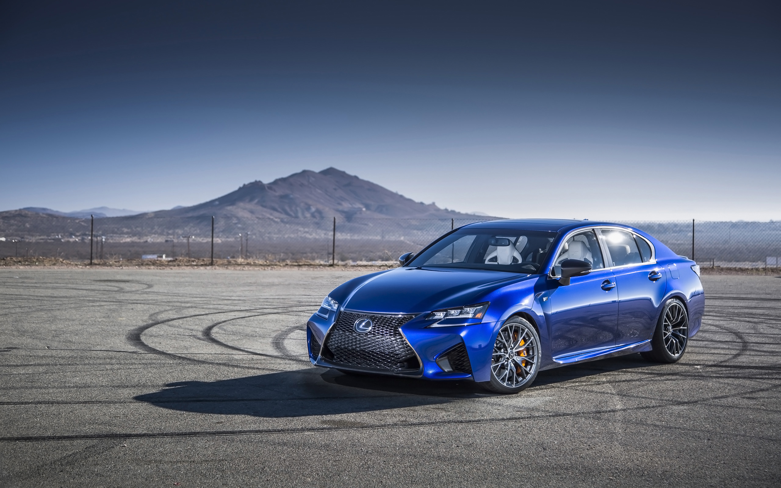 2016 Lexus GS F