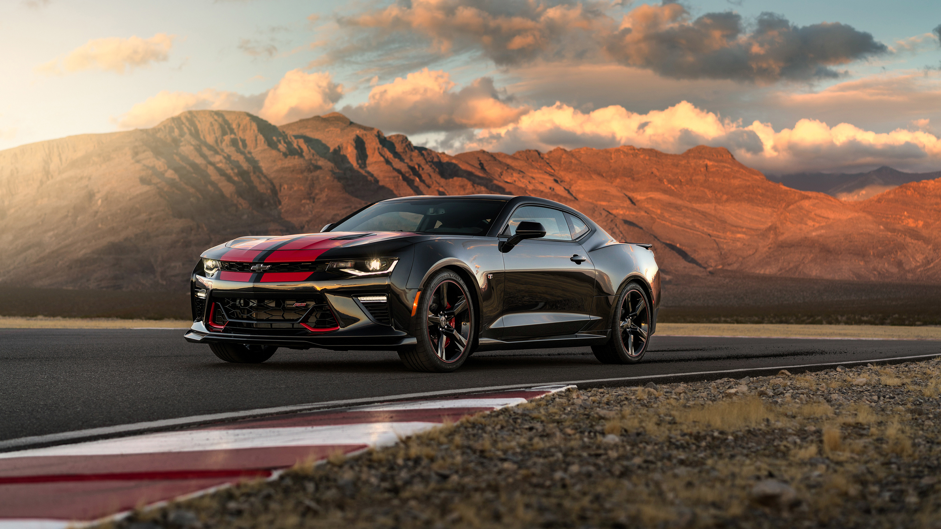 2017 Chevrolet Camaro Ss 2 Wallpaper Hd Car Wallpapers Id 7723