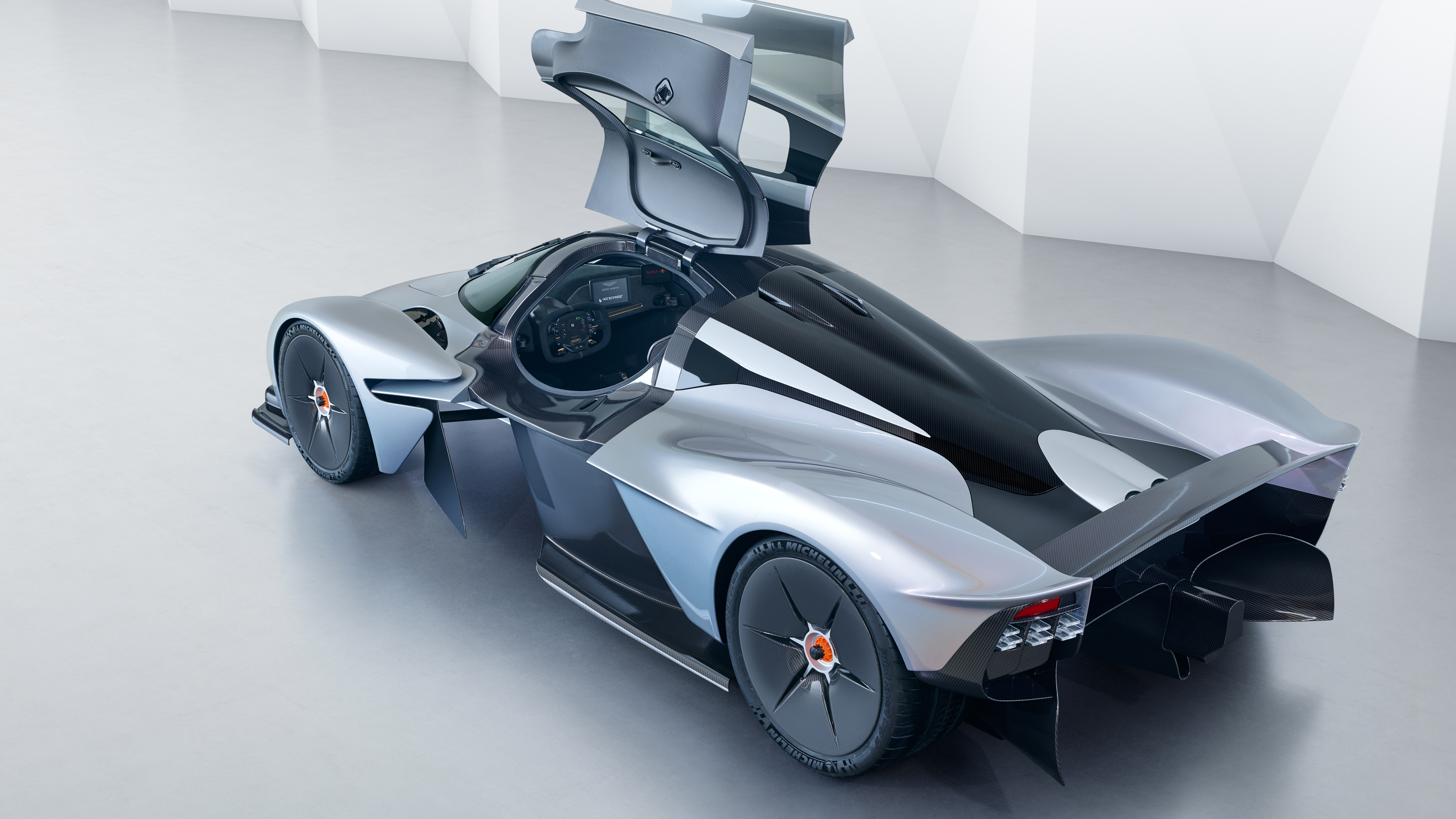 2018 Aston Martin Valkyrie