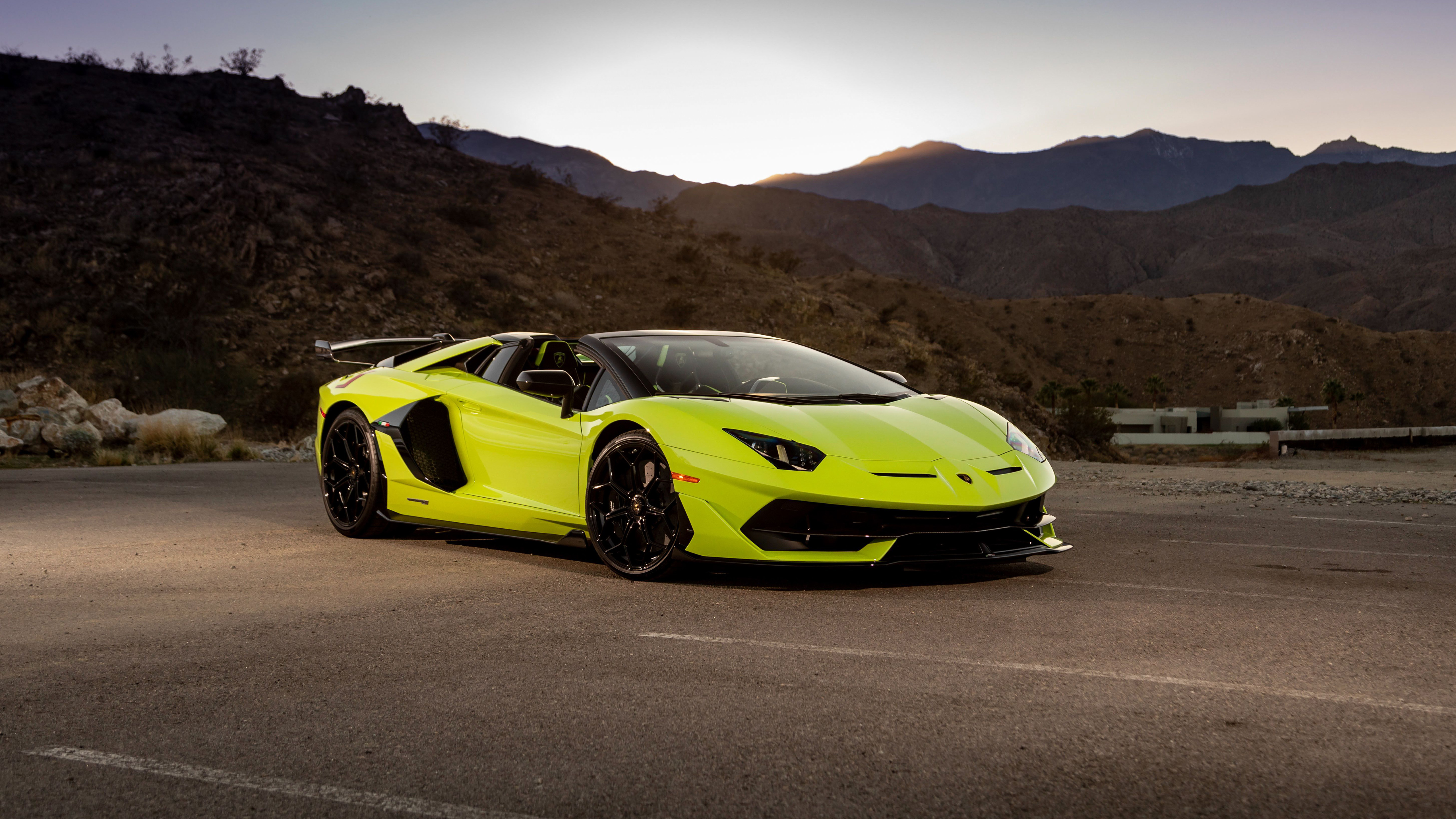 2020 Lamborghini Aventador SVJ Roadster