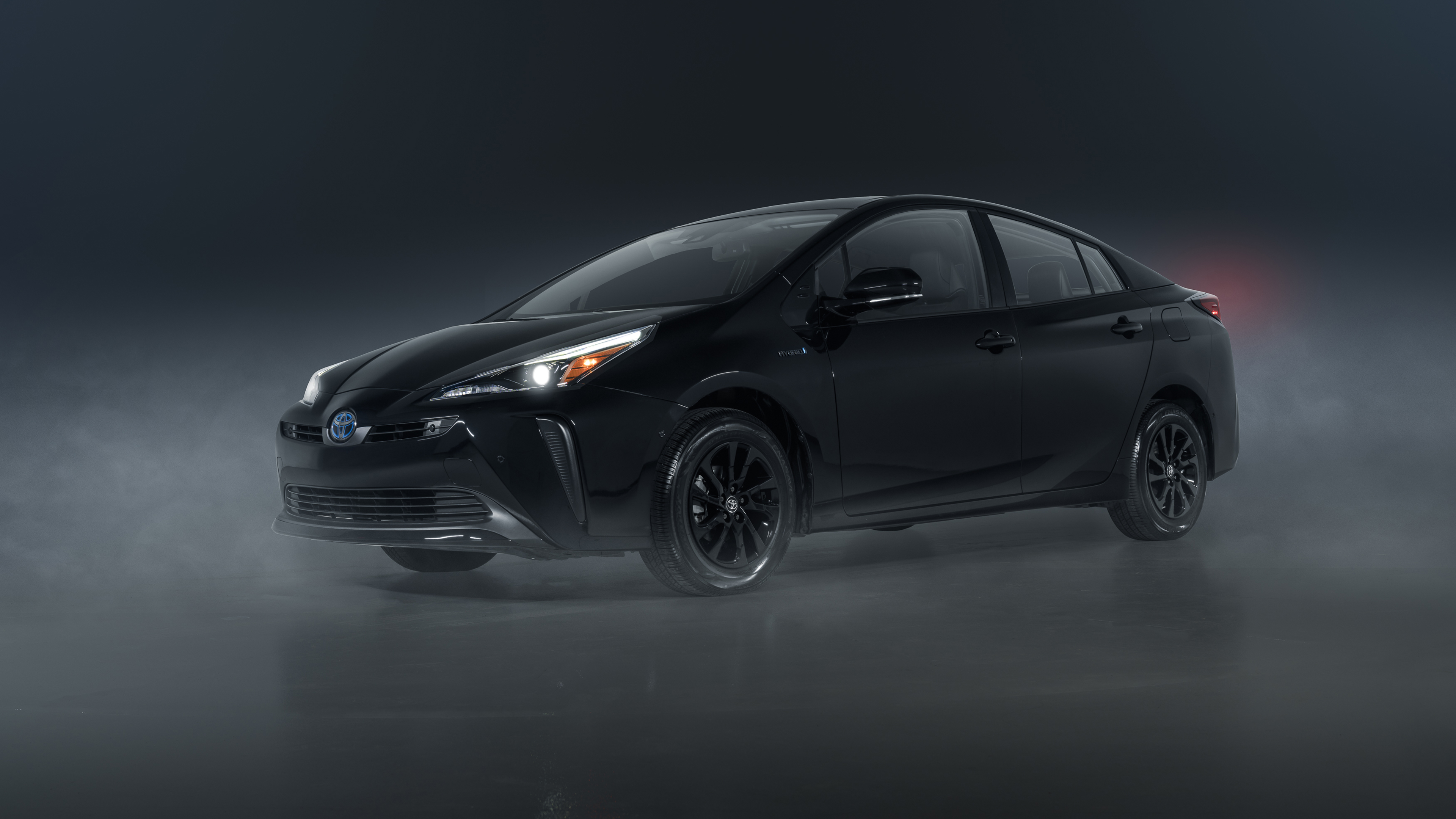 2022 Toyota Prius XLE Nightshade Edition 4K Wallpaper HD Car