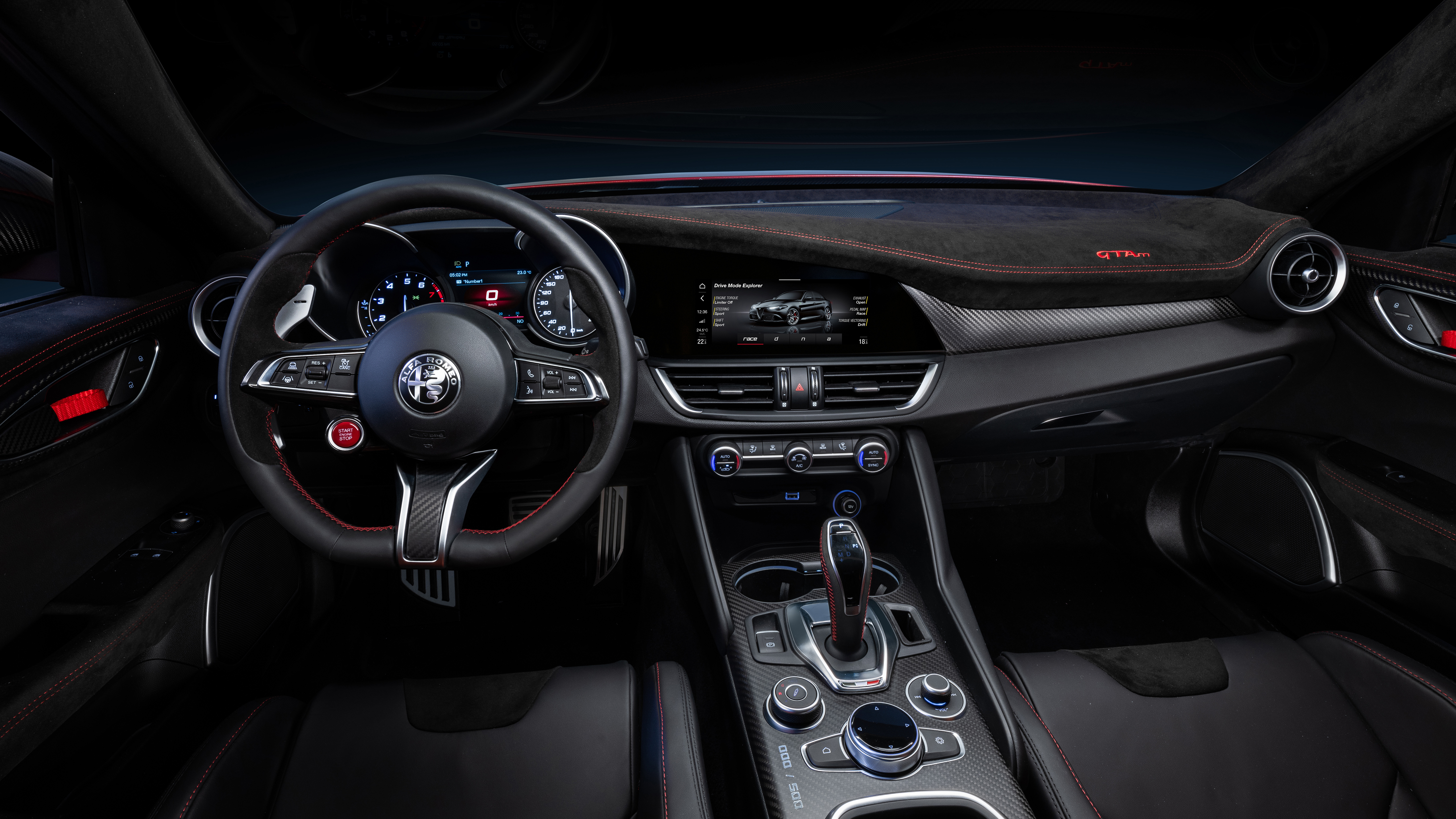 Alfa Romeo Giulia Gtam 2020 Interior