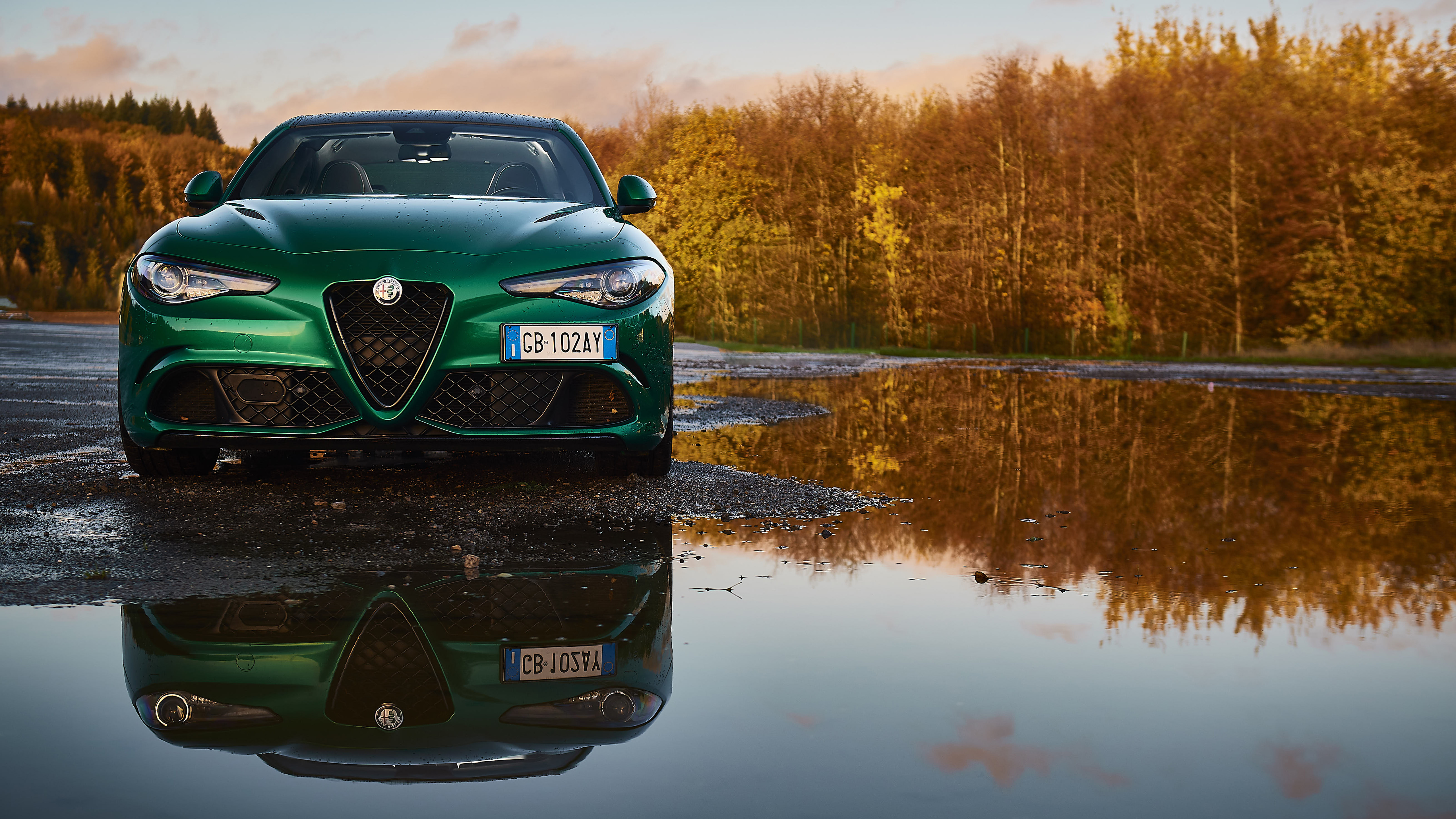 11+ Alfa Romeo Giulia Quadrifoglio Phone Wallpaper HD download