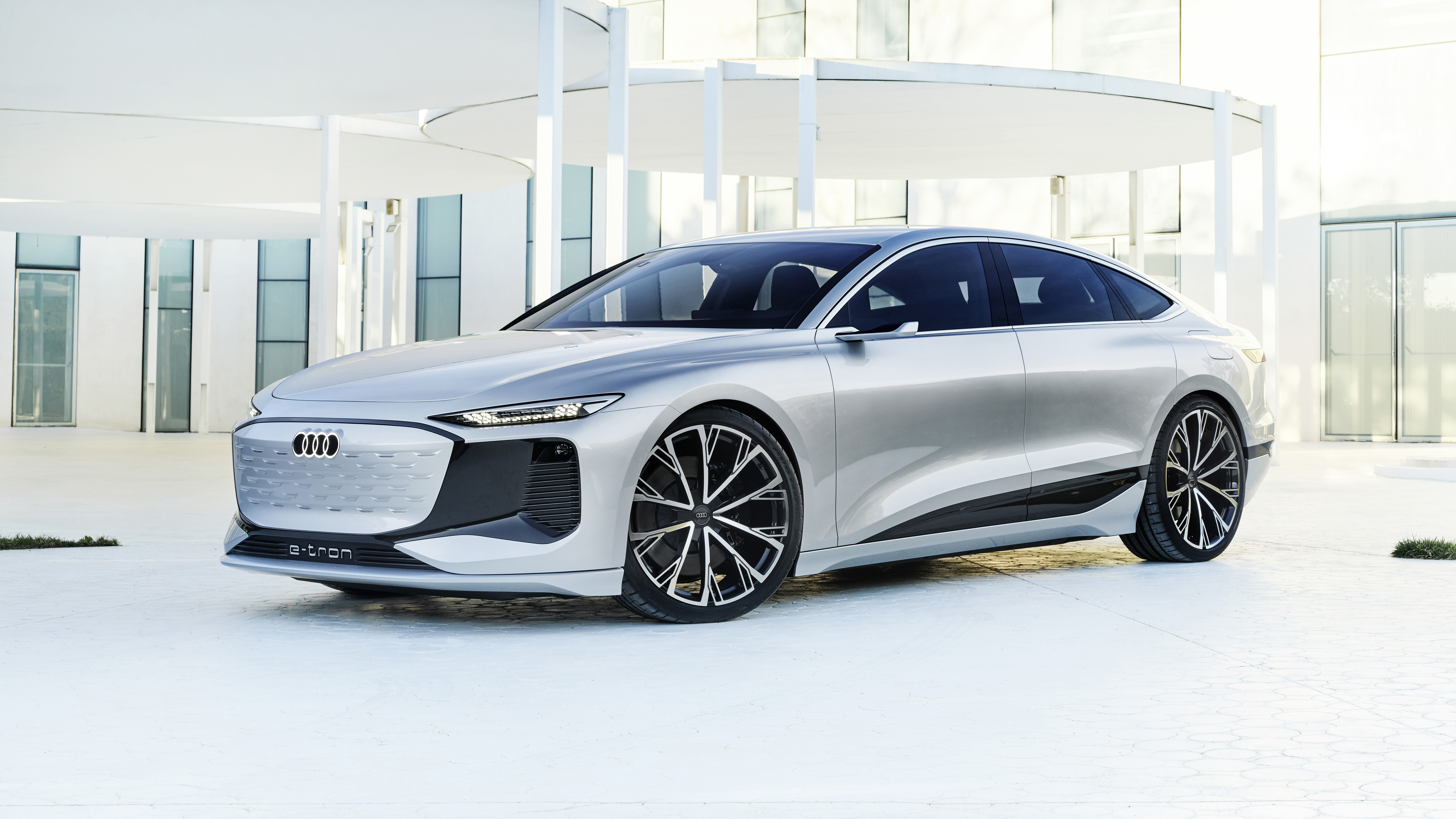 Новая новинки 2023. Audi a6 e-tron 2022. Audi e tron 2021. Audi a6 e-tron Concept. Audi e tron 2023.