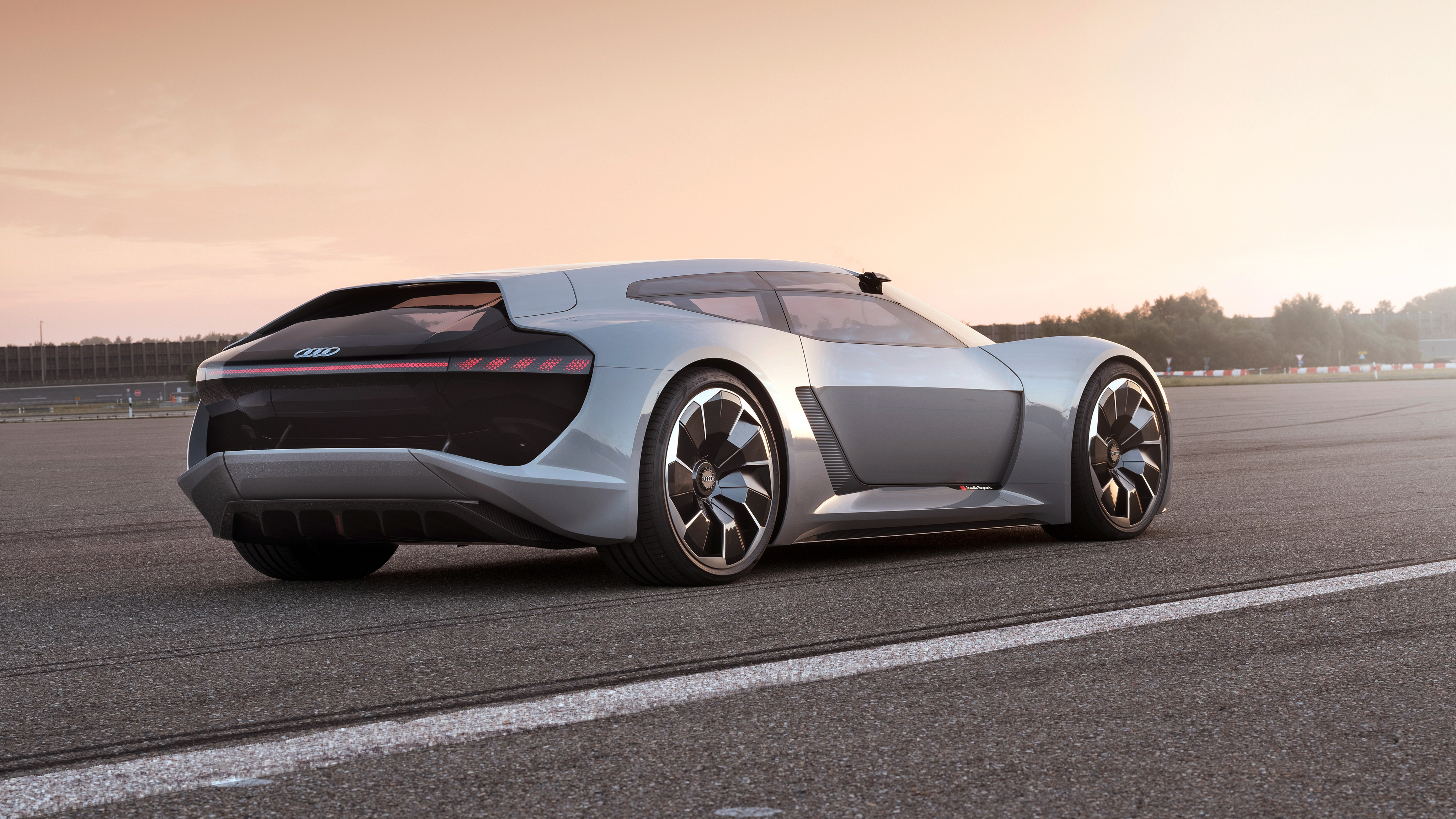 Audi concept. Audi pb18 e-tron. Audi Concept pb18. Audi PB 18 E-tron Concept car. Audi e-tron Concept.