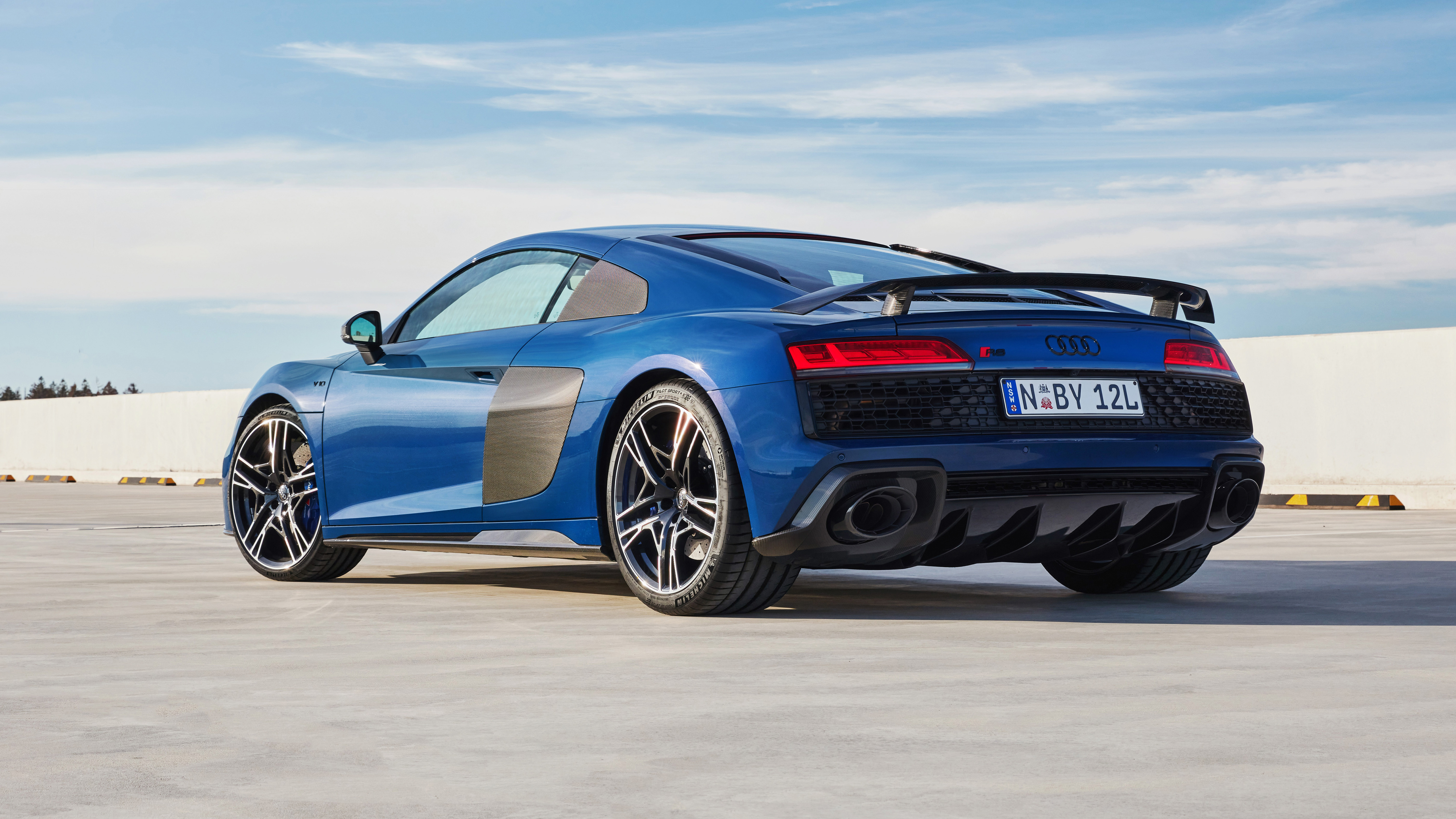Experience The Thrill Of The 2020 Audi R8 V10 RWD