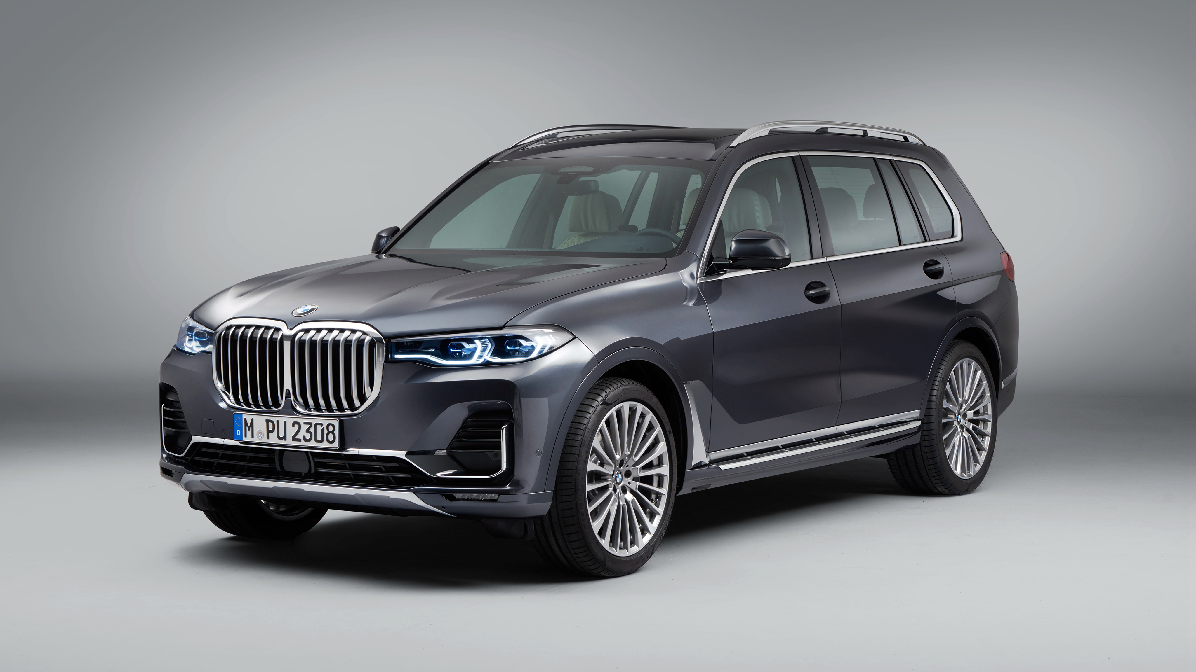 Bmw x7 год. BMW x7 g07. BMW x7 xdrive40i. BMW x7 2018. БМВ х7 2017.