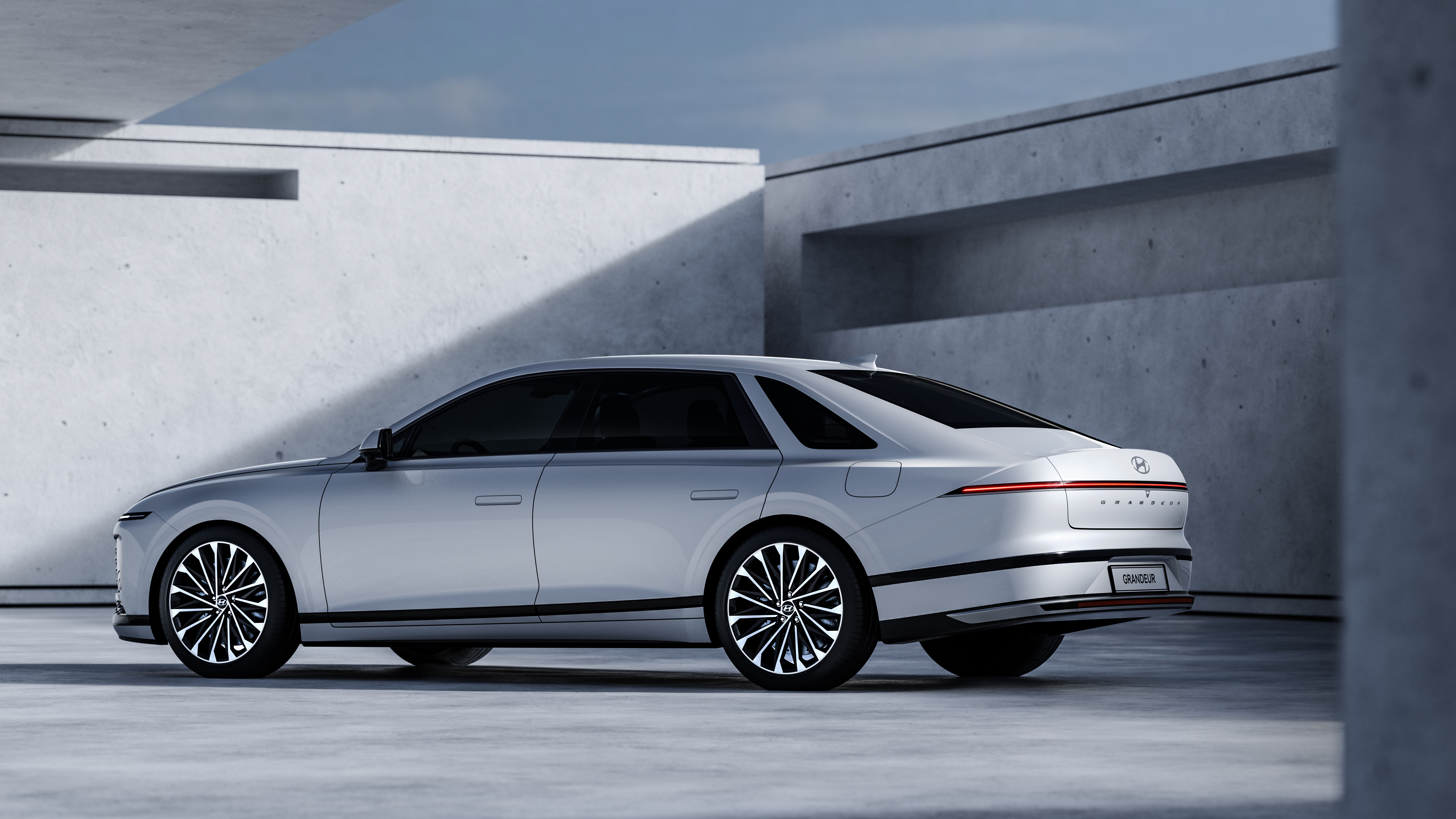 Ковида 2023 новый. Hyundai Grandeur 2023. Hyundai Grandeur 2022. Хендай Грандер 2022. Новый Hyundai Grandeur 2023.