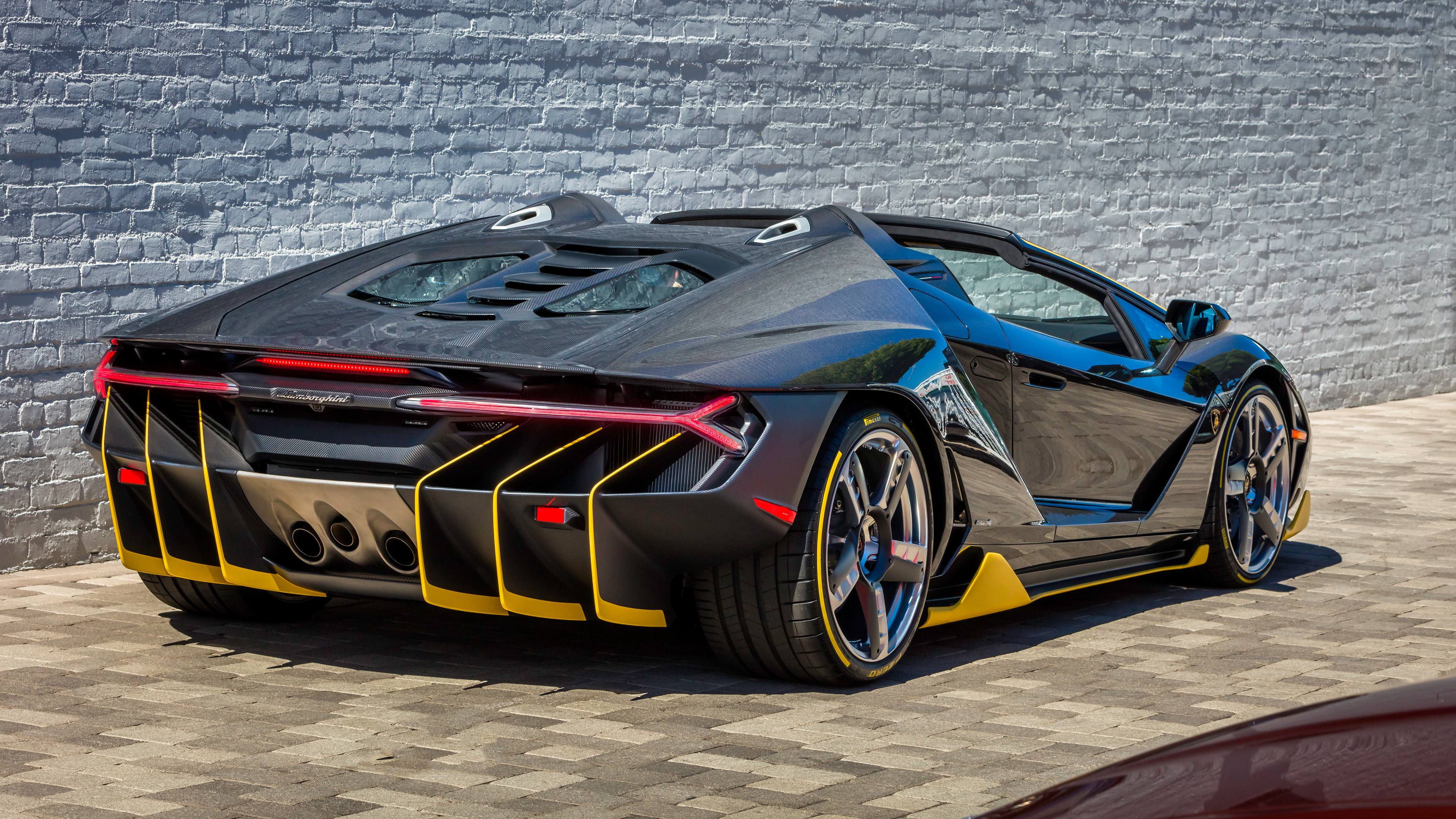 Lamborghini Centenario Roadster Rear Wallpaper Hd Car Wallpapers Id